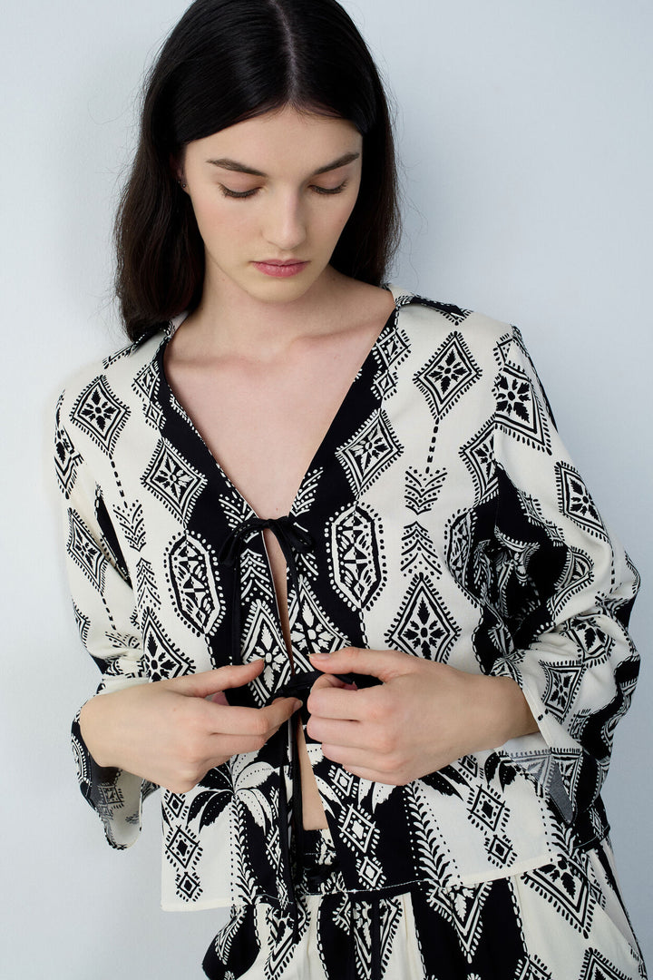 chemise- white black