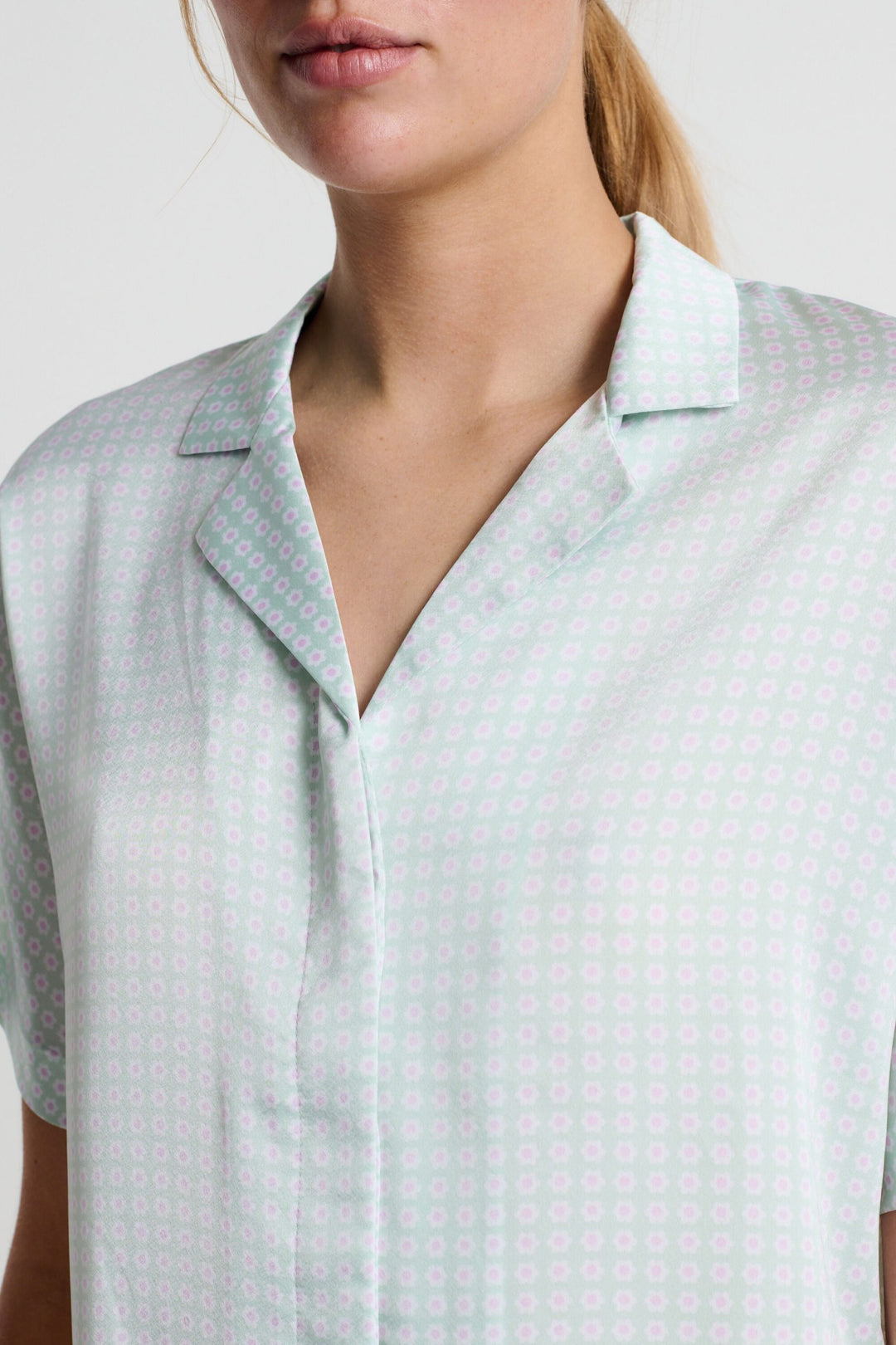 Top - Green