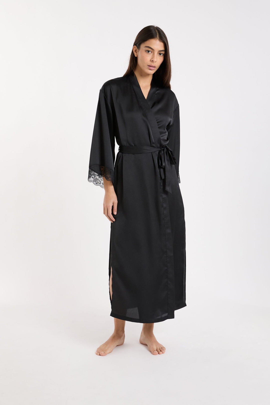 Robe - Black