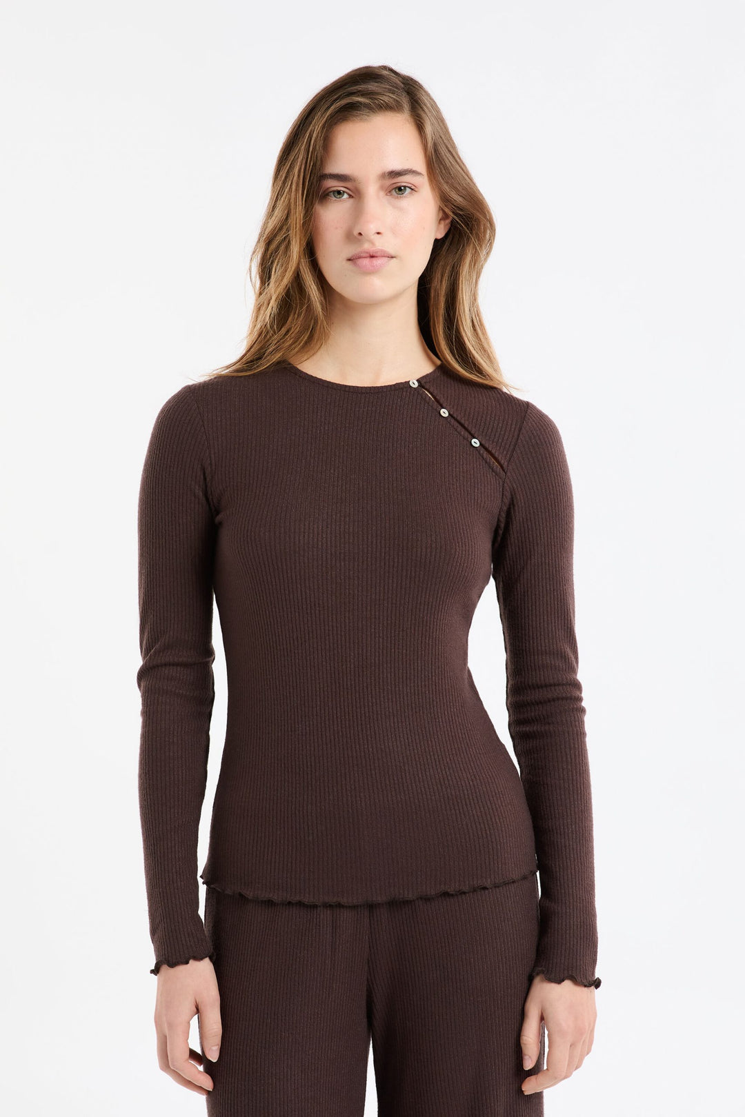 T-SHIRT - Brown