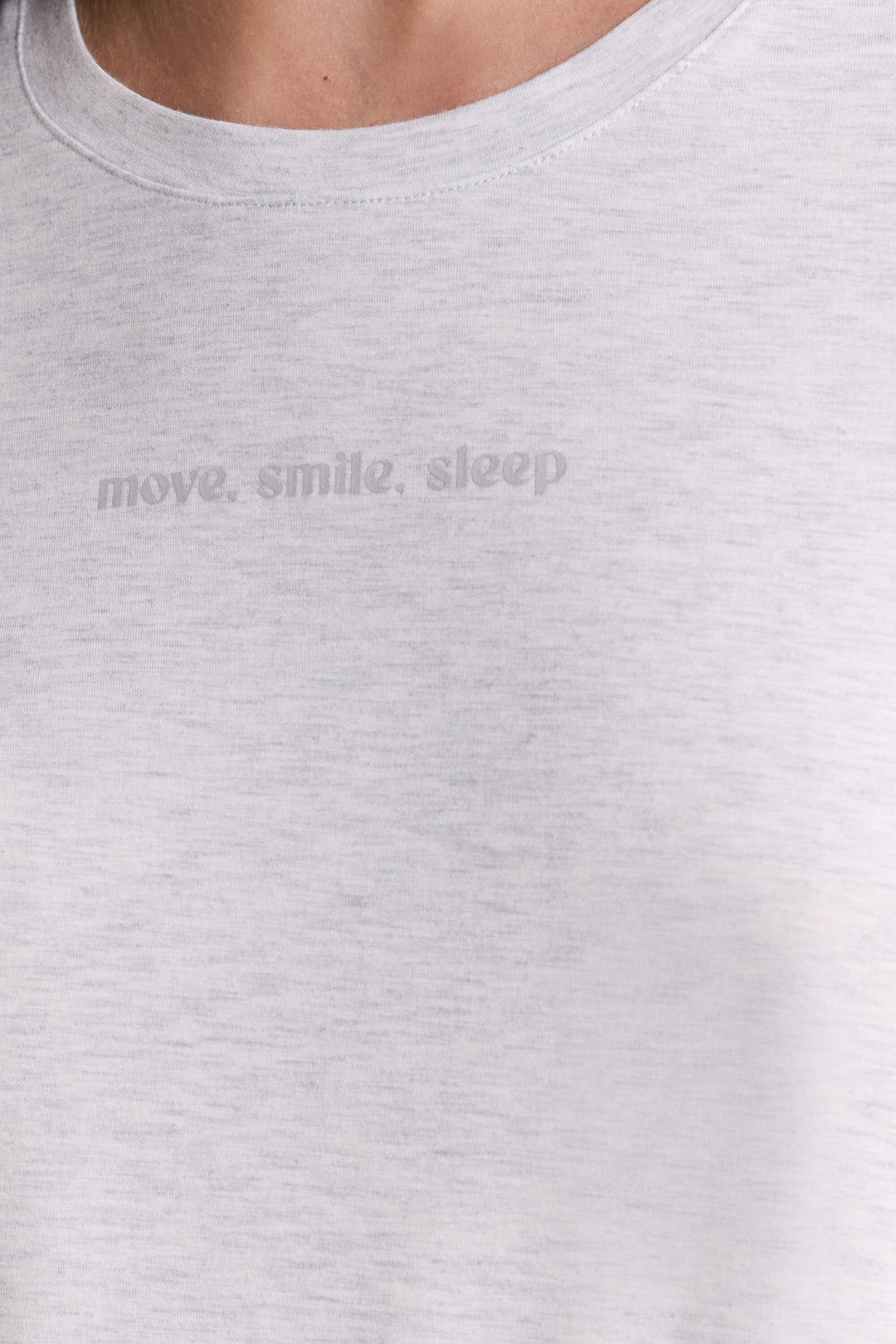 T-SHIRT - Grey