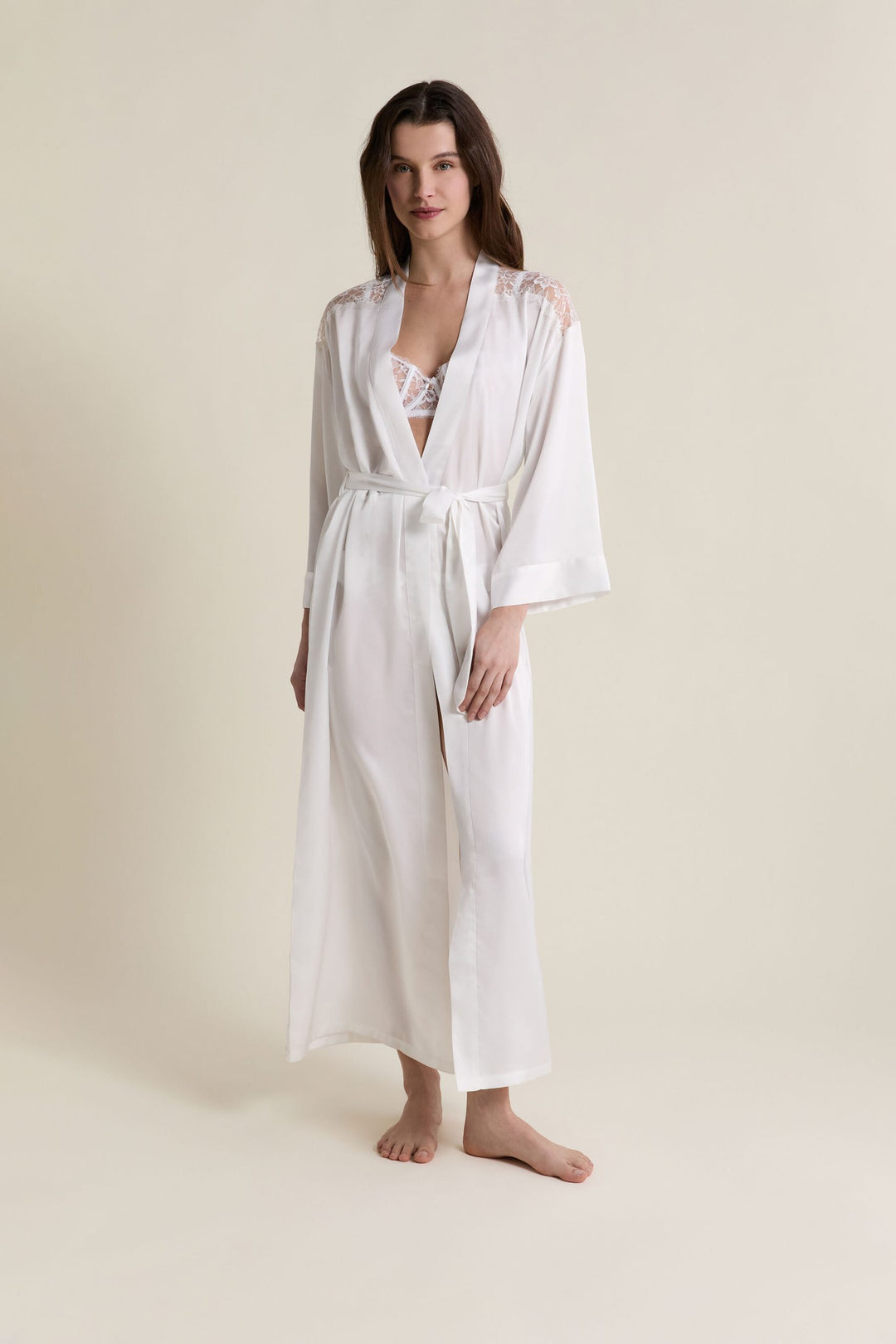 Robe - White
