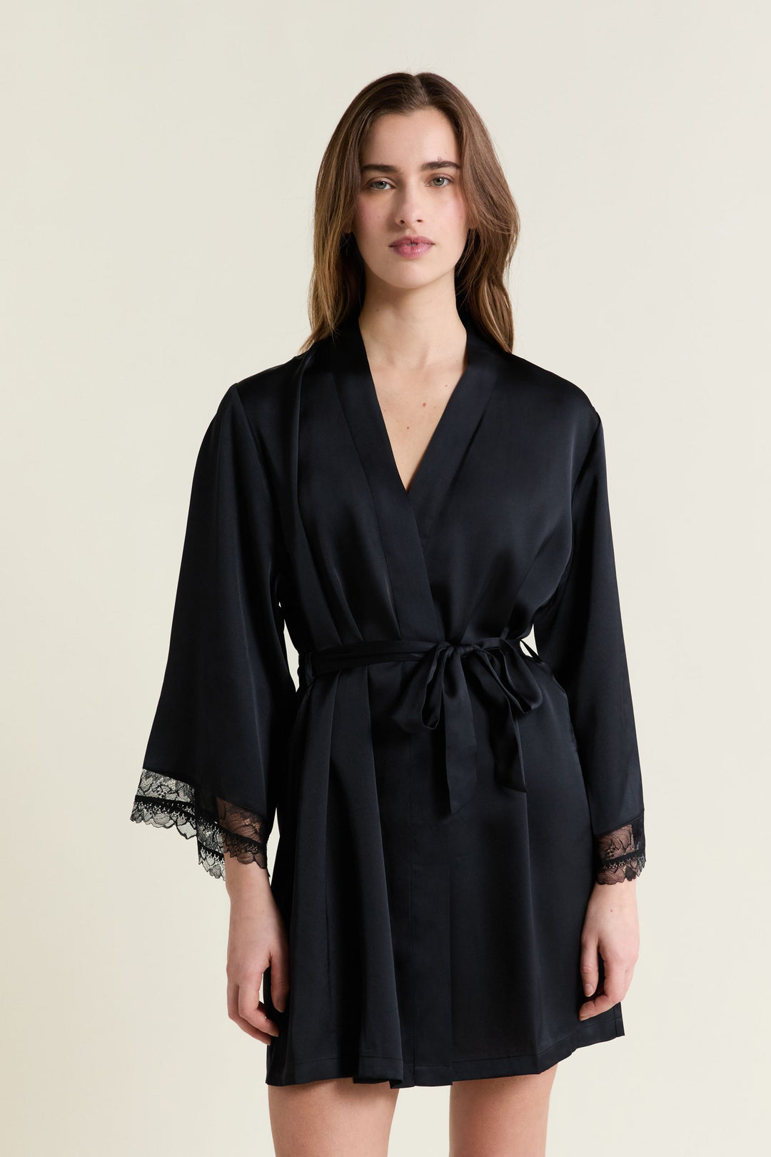Robe - Black