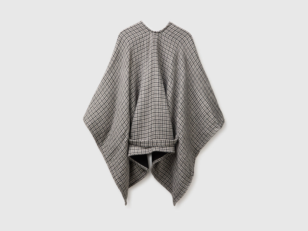 Cape - Black