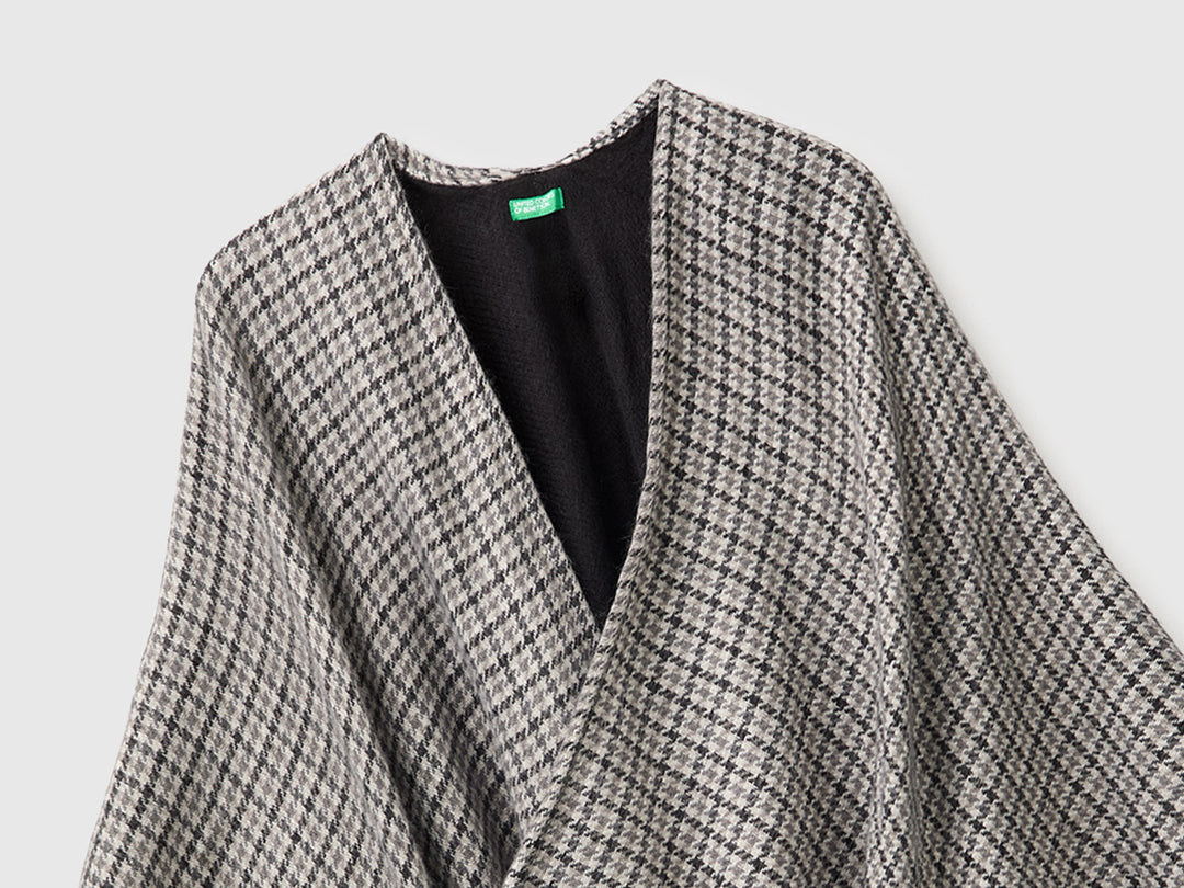 Cape - Black