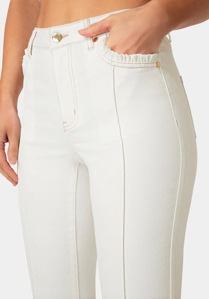Natural Waist Ankle Lenght Boot Cut Jeans