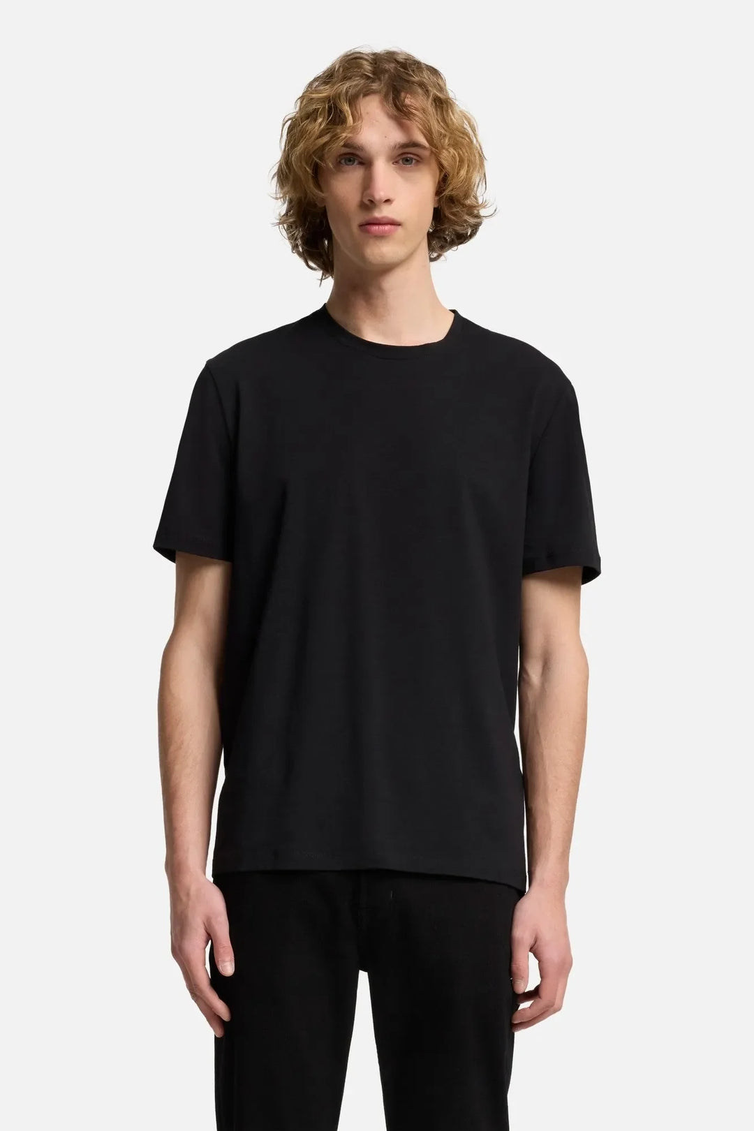 Tee in Luxe Performance