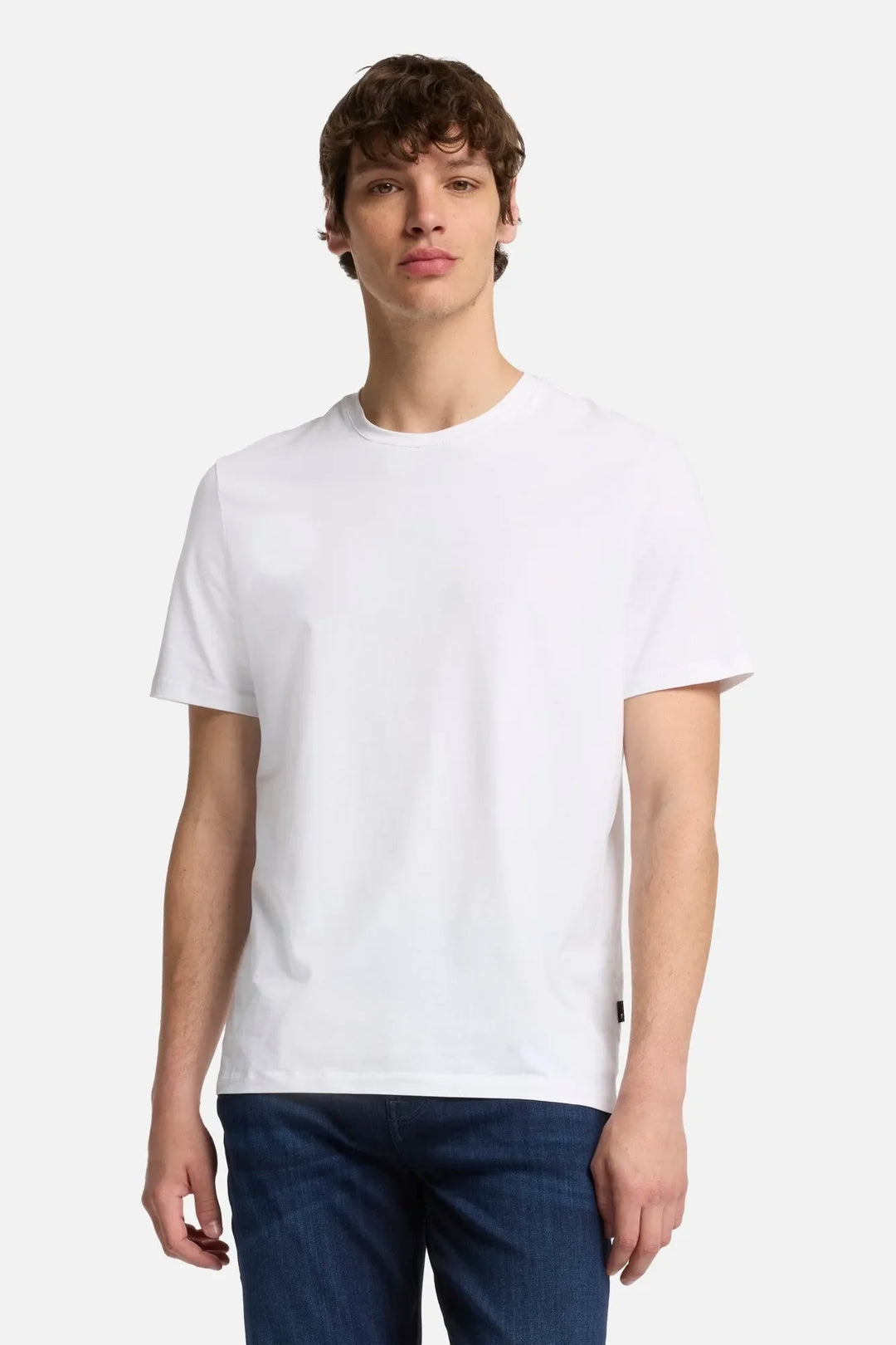 Tee in Luxe Performance