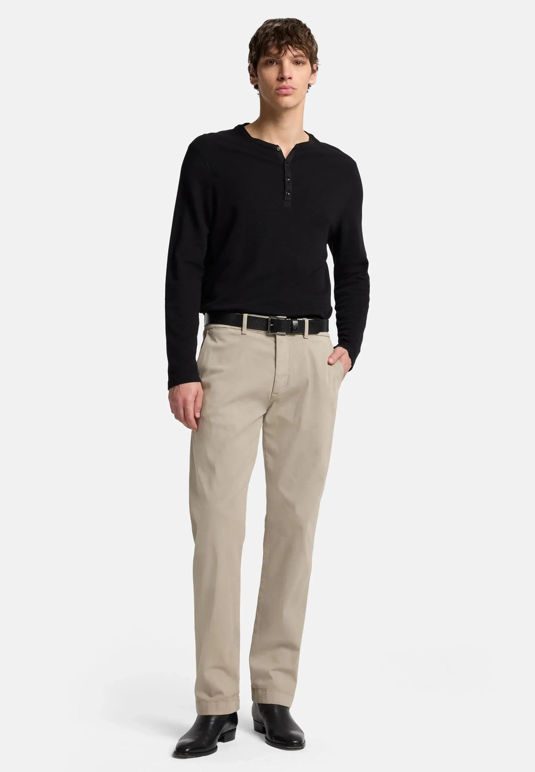 Straight Chino in Luxe Performance Sateen
