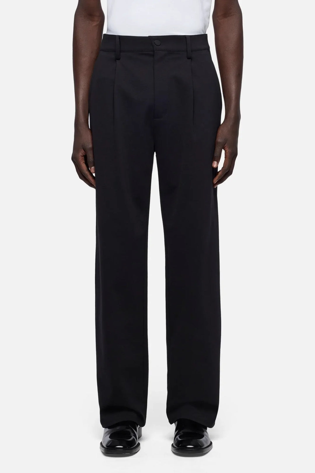 Pleated Trouser in Luxe Performance Knit