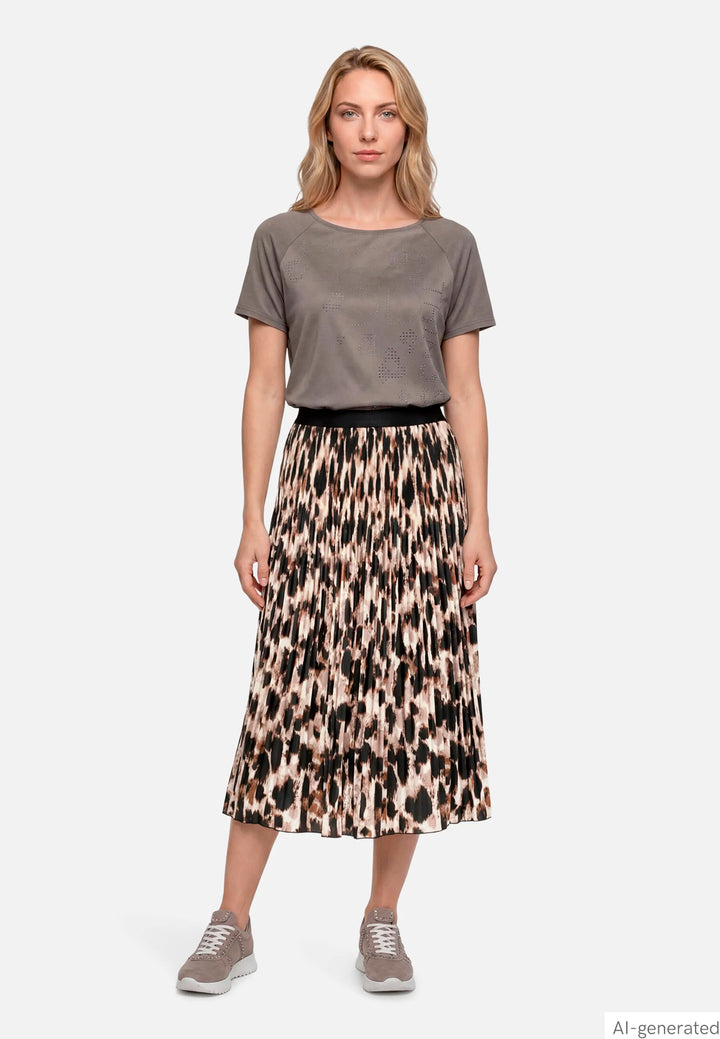 Pleated Midi Skirt with Leopard Print