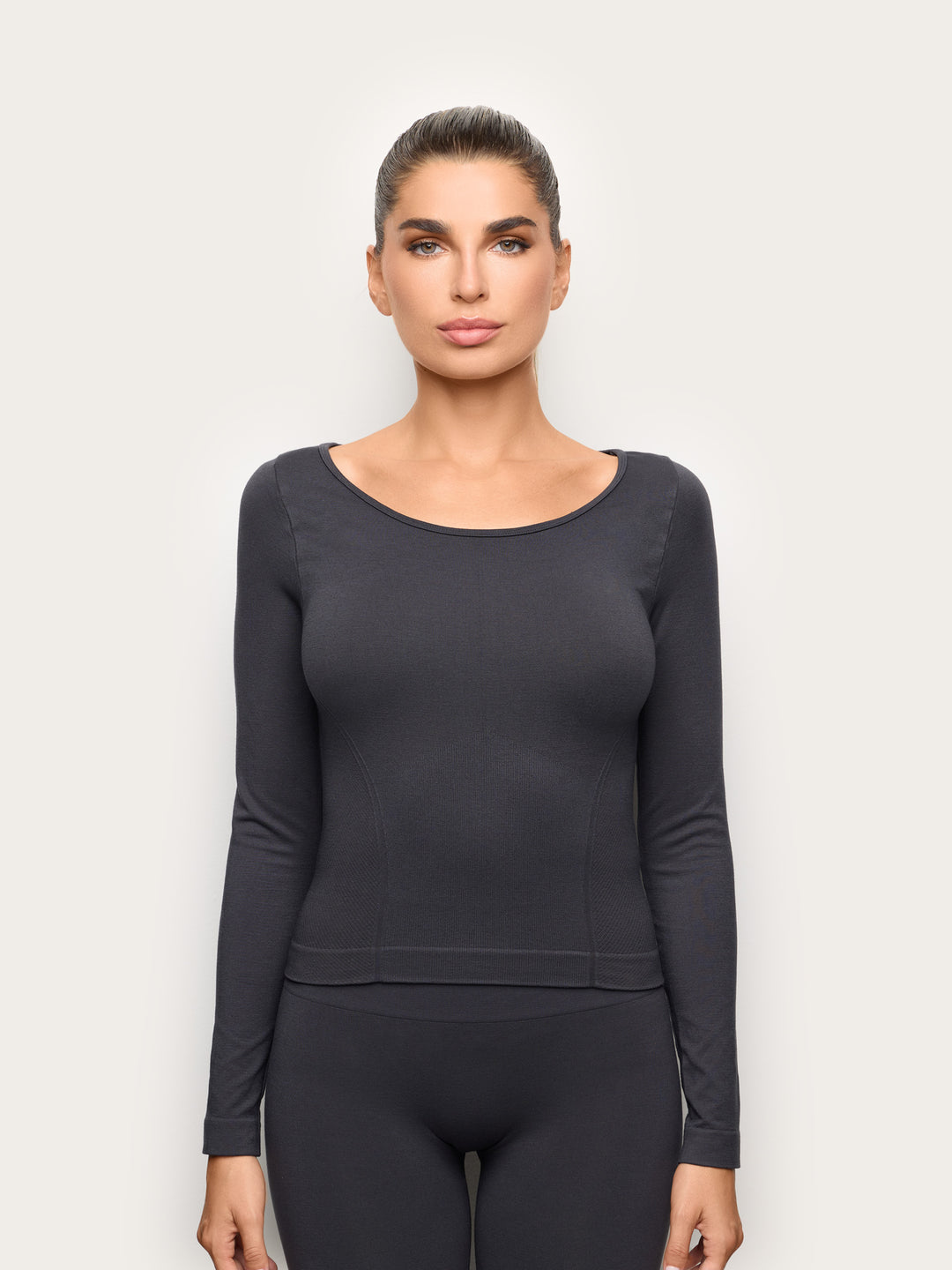 Long-Sleeve T-Shirt - Charcoal Grey