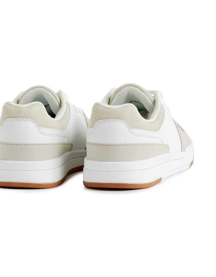 Sneakers - White