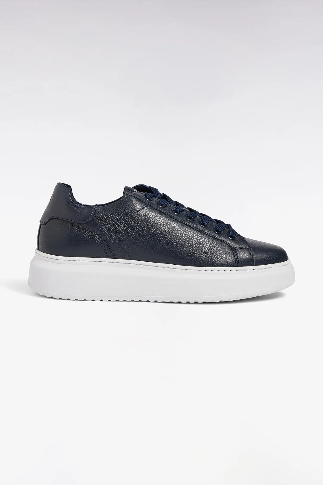 Low-Top Sneakers in Navy Pebbled Leather