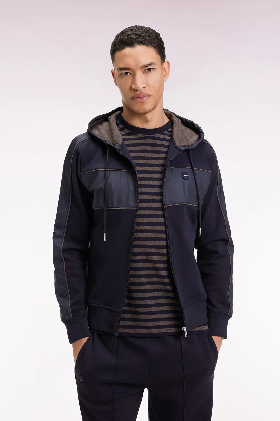 Zip-Up Hooded Sweatshirt in Navy and Beige Fleece and Nylon
