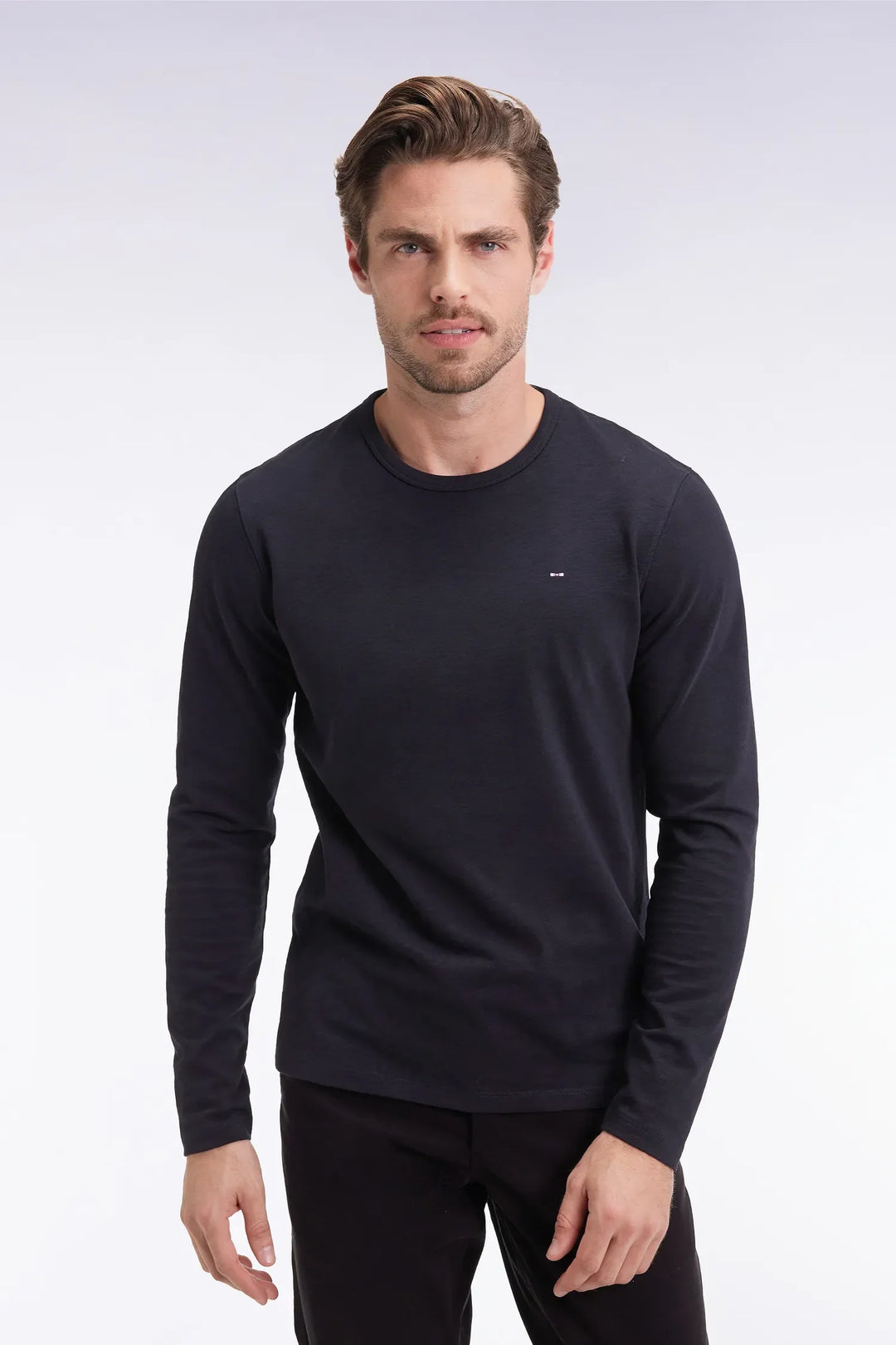 Black Slub Cotton Long-Sleeved T-Shirt