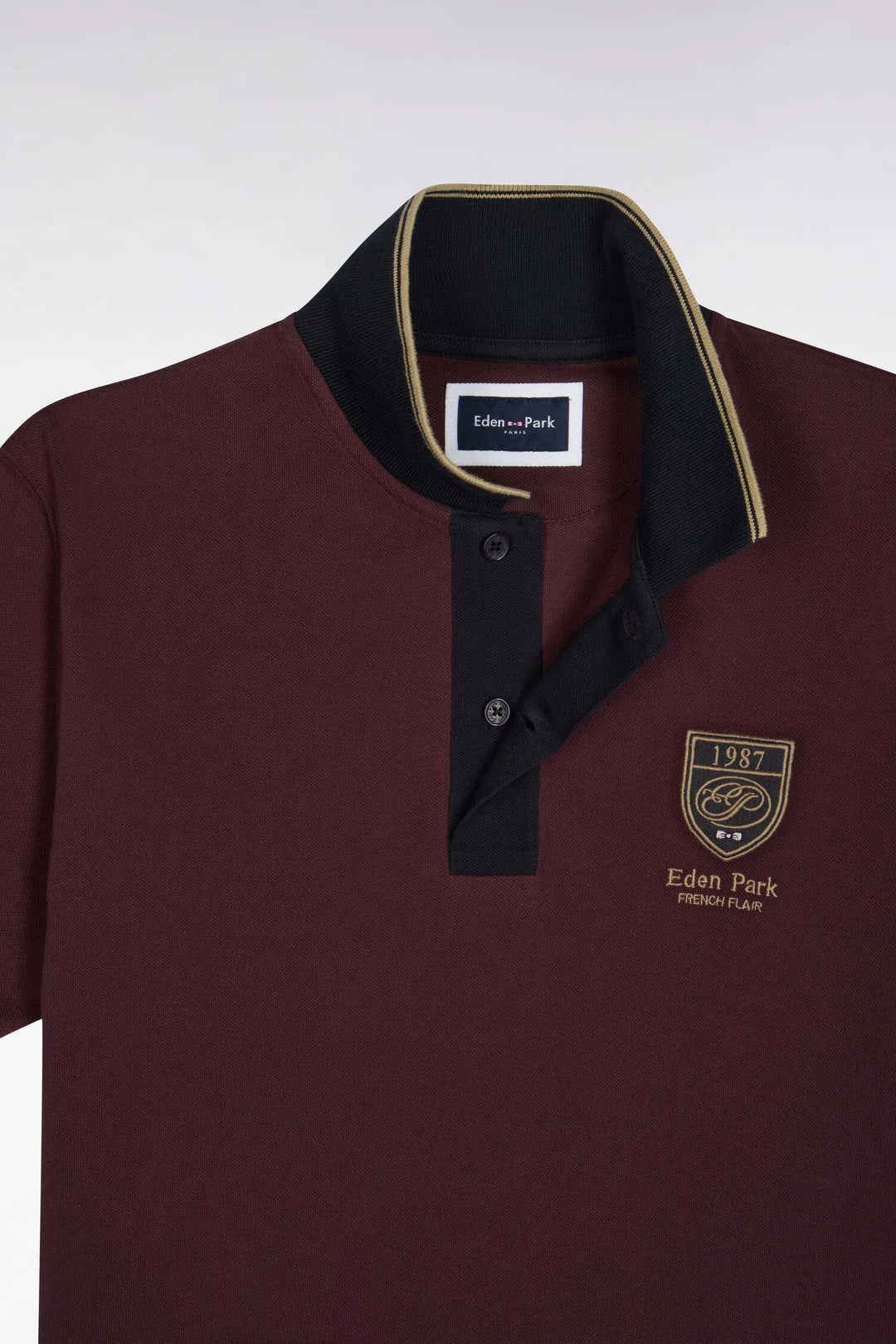 Short-Sleeved Polo Shirt in Burgundy Cotton Piqué with Straight-Cut Patch