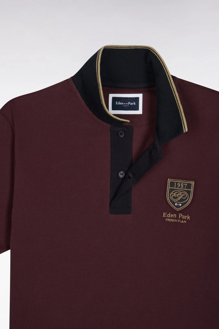 Short-Sleeved Polo Shirt in Burgundy Cotton Piqué with Straight-Cut Patch