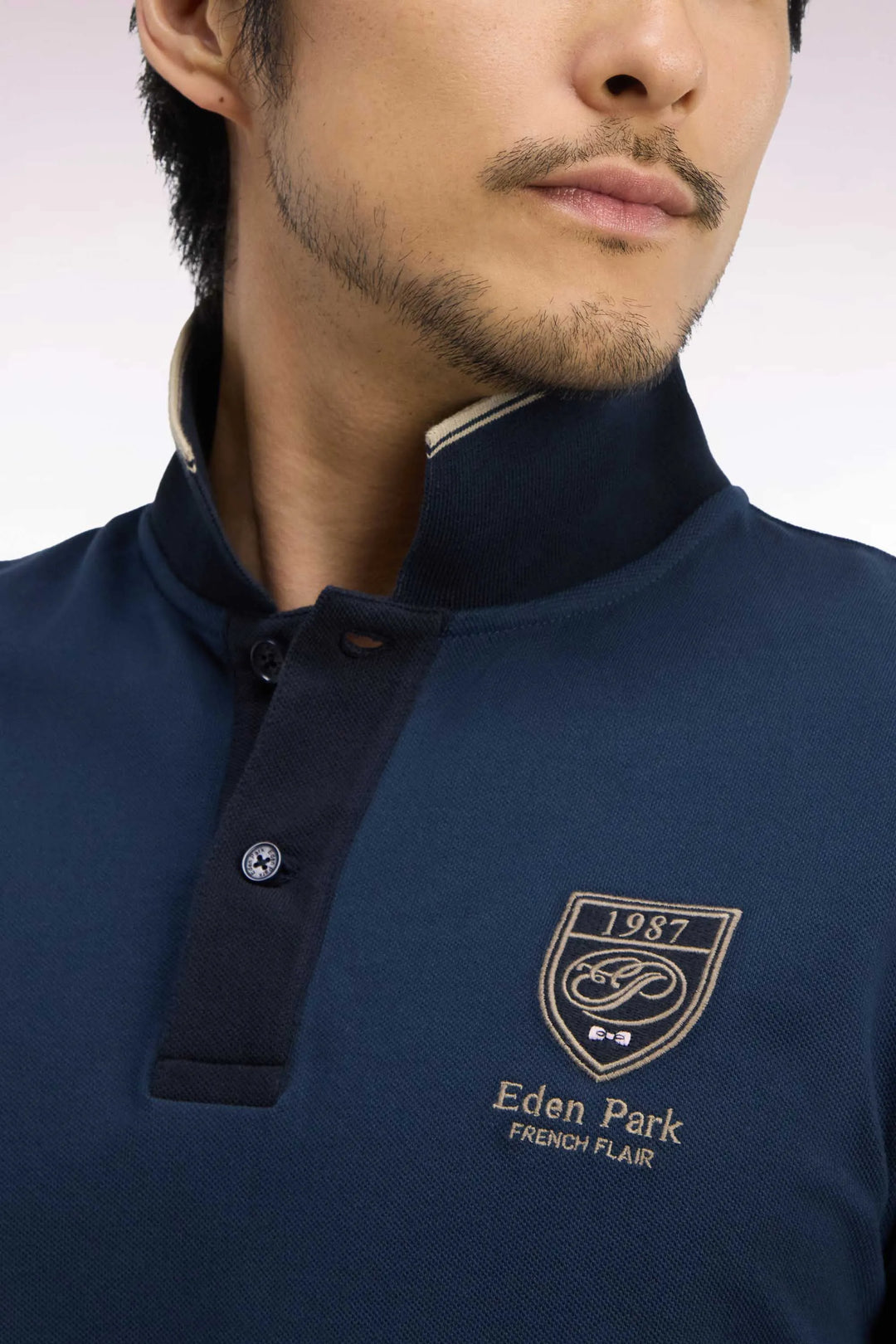 Short-Sleeved Polo Shirt in Blue Grey Cotton Piqué with Straight-Cut Patch