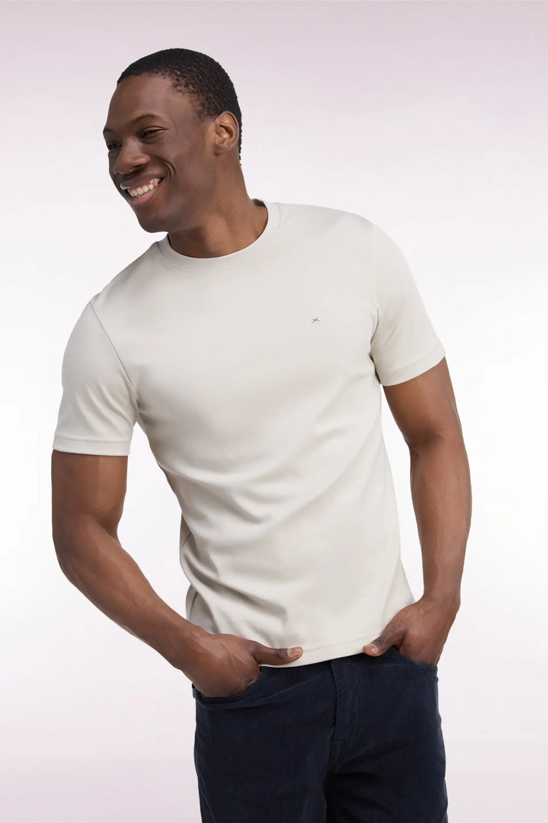 Short-Sleeved Raw Cotton Straight-Cut T-Shirt