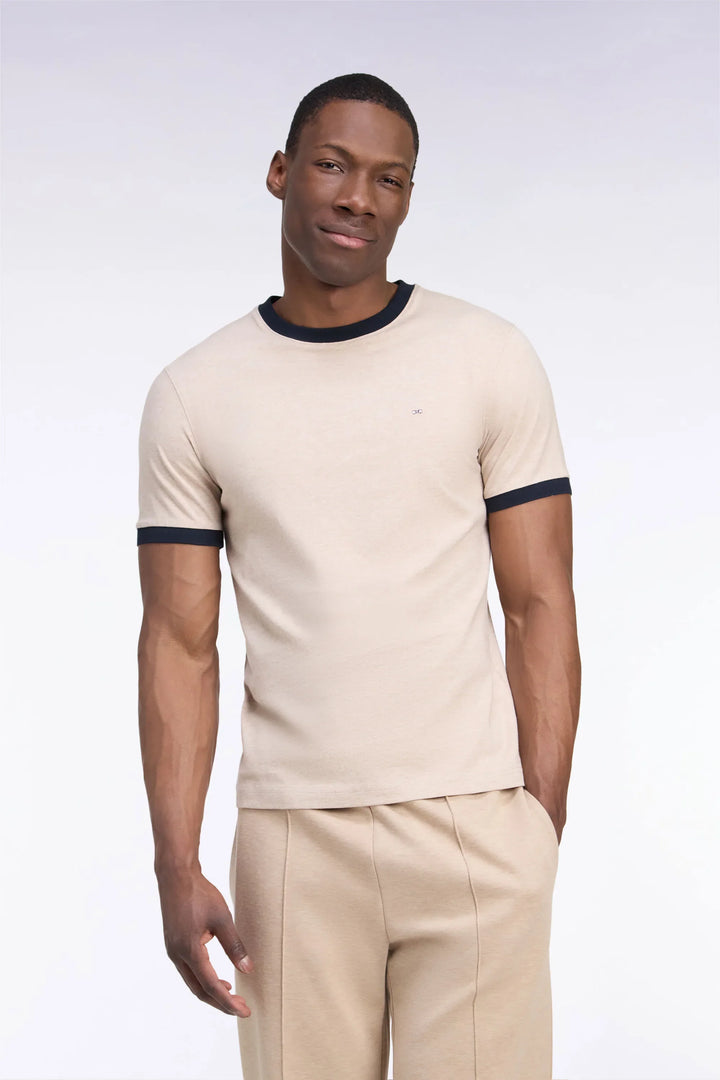 Short-Sleeved Short-Sleeved Cotton T-Shirt in Beige with Navy Ribbing with a Straight Cut