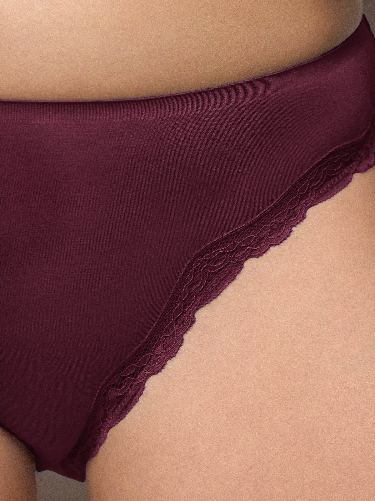 Briefs - Must
