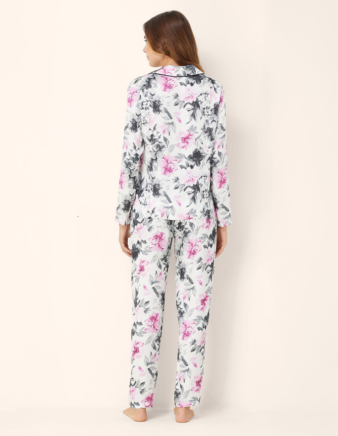 Long-Pyjamas with front opening - White