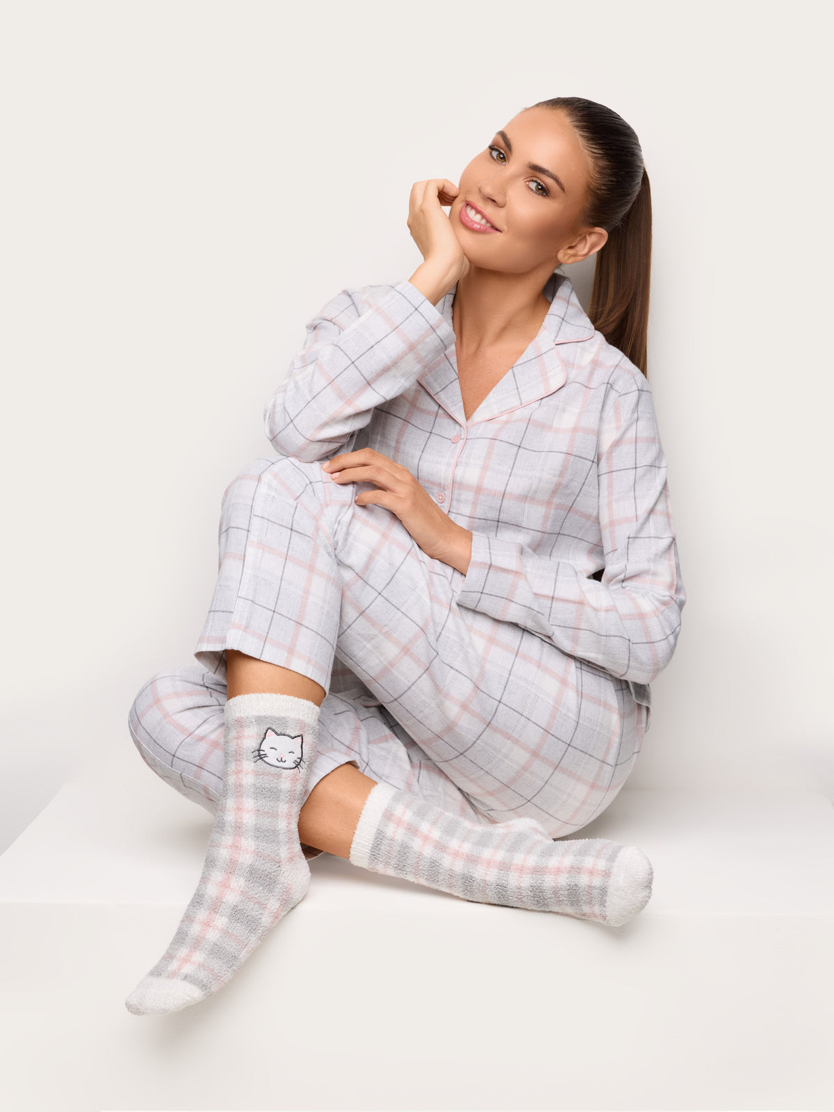 Long-Pyjamas With Front Opening - Printed