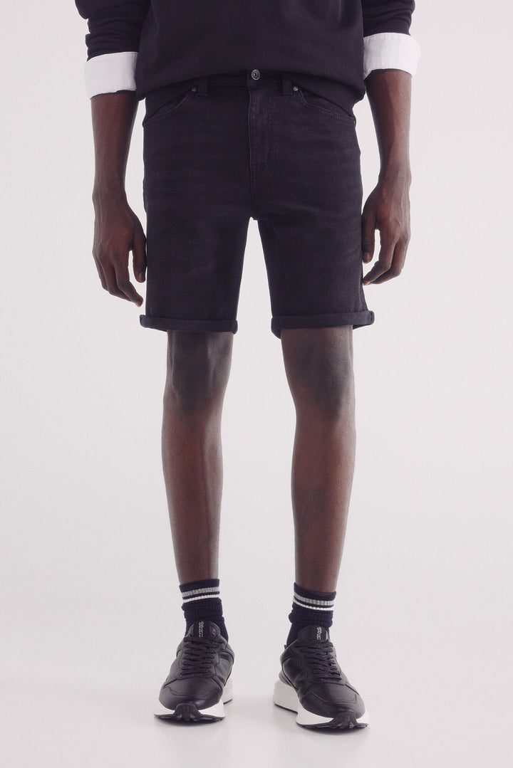 Spring Field Bermudas - Black