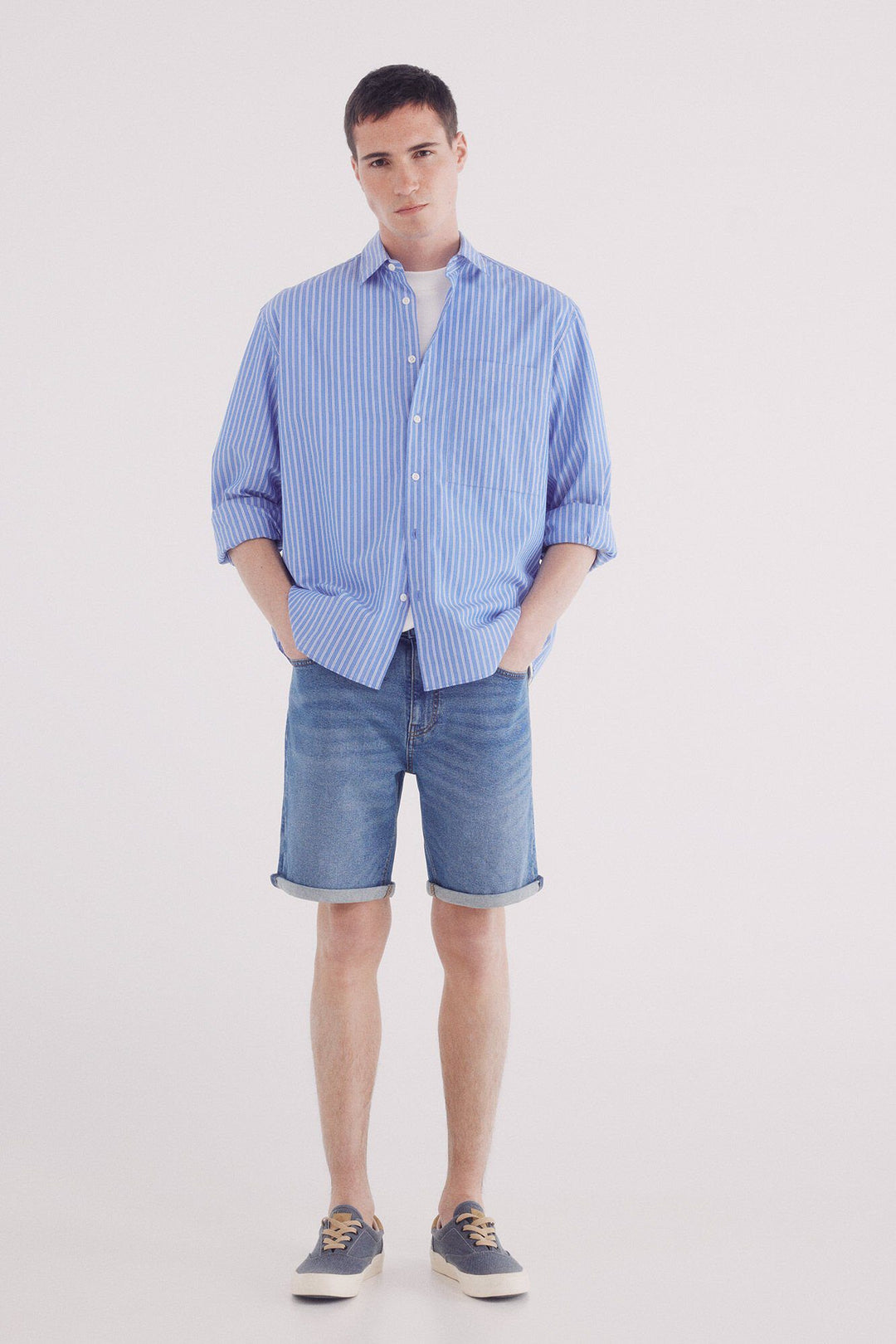 Spring Field Bermudas - Medium Blue