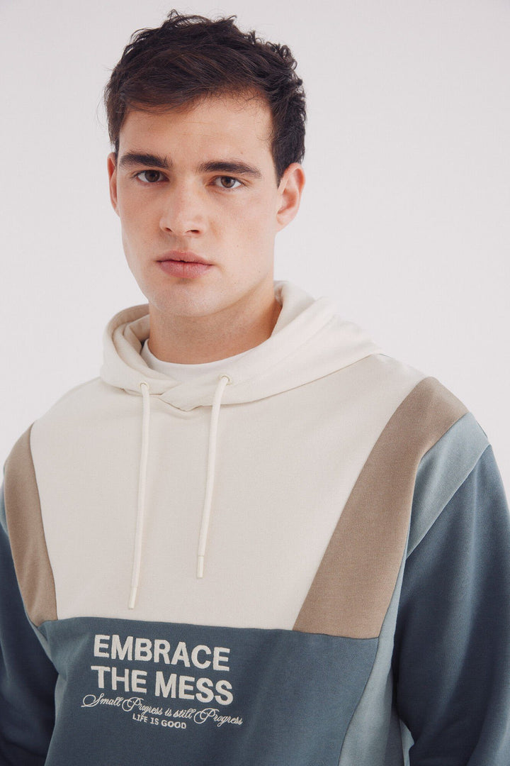 Spring Field Sweatshirts - Blues