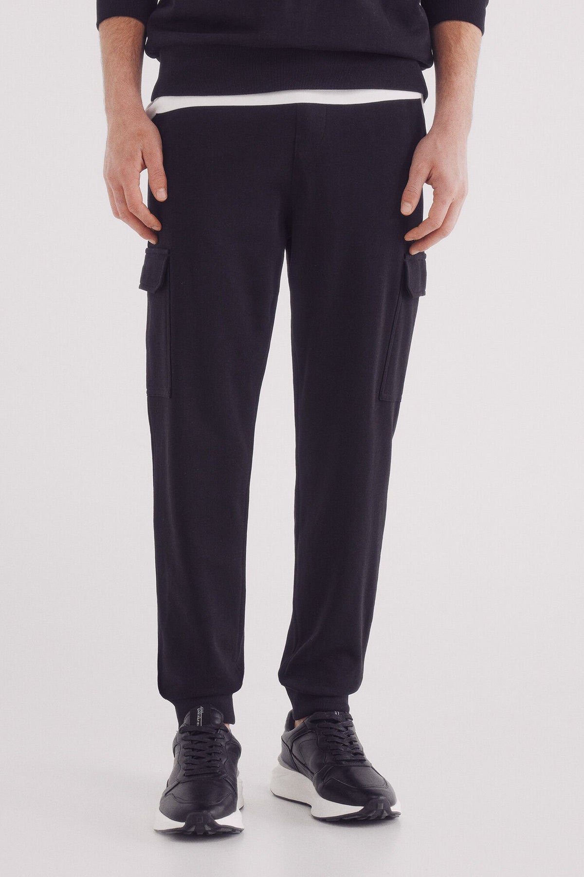 Fleece Jogger Cargo Pants - Black