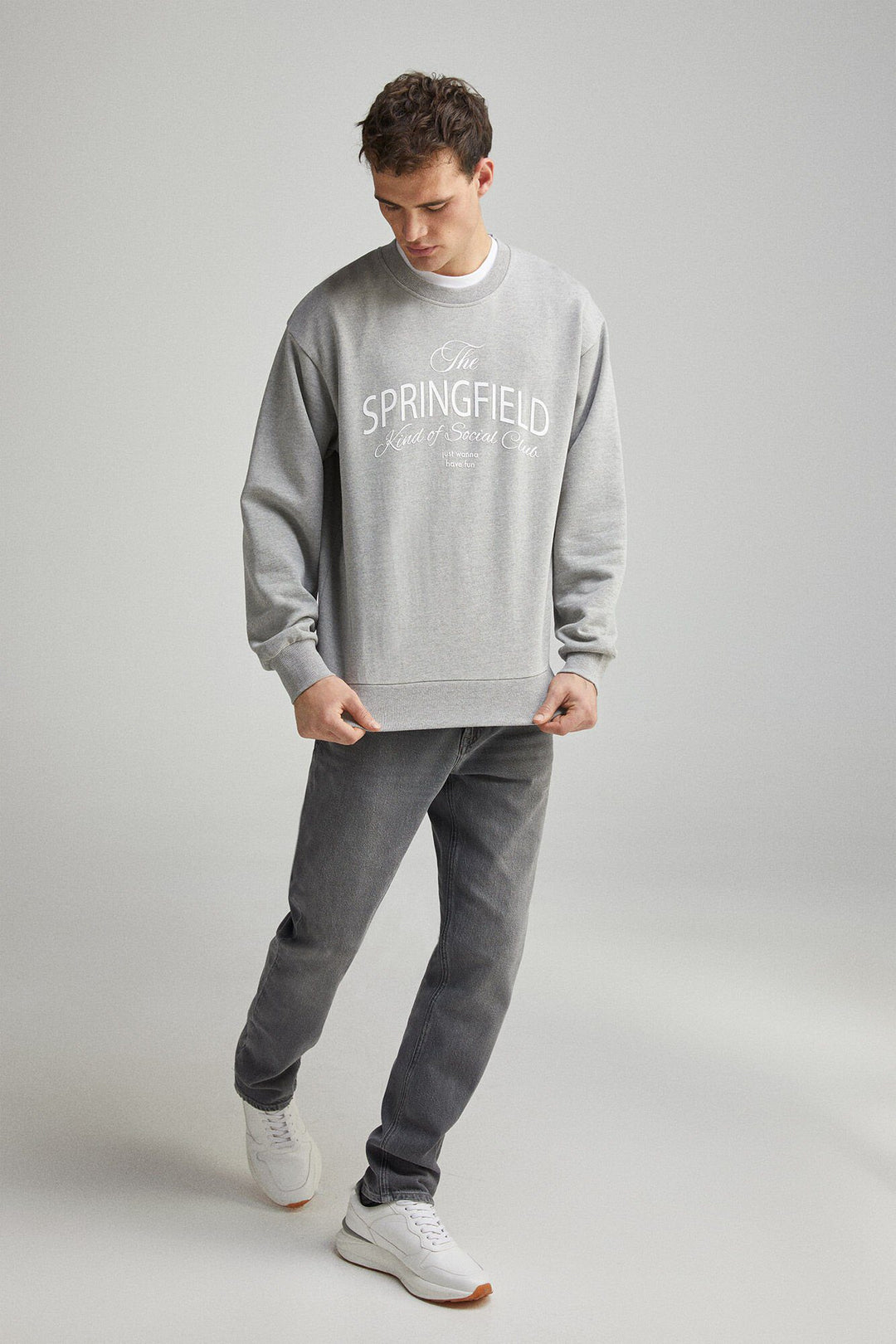 Spring Field Sweatshirts - Medium Grey