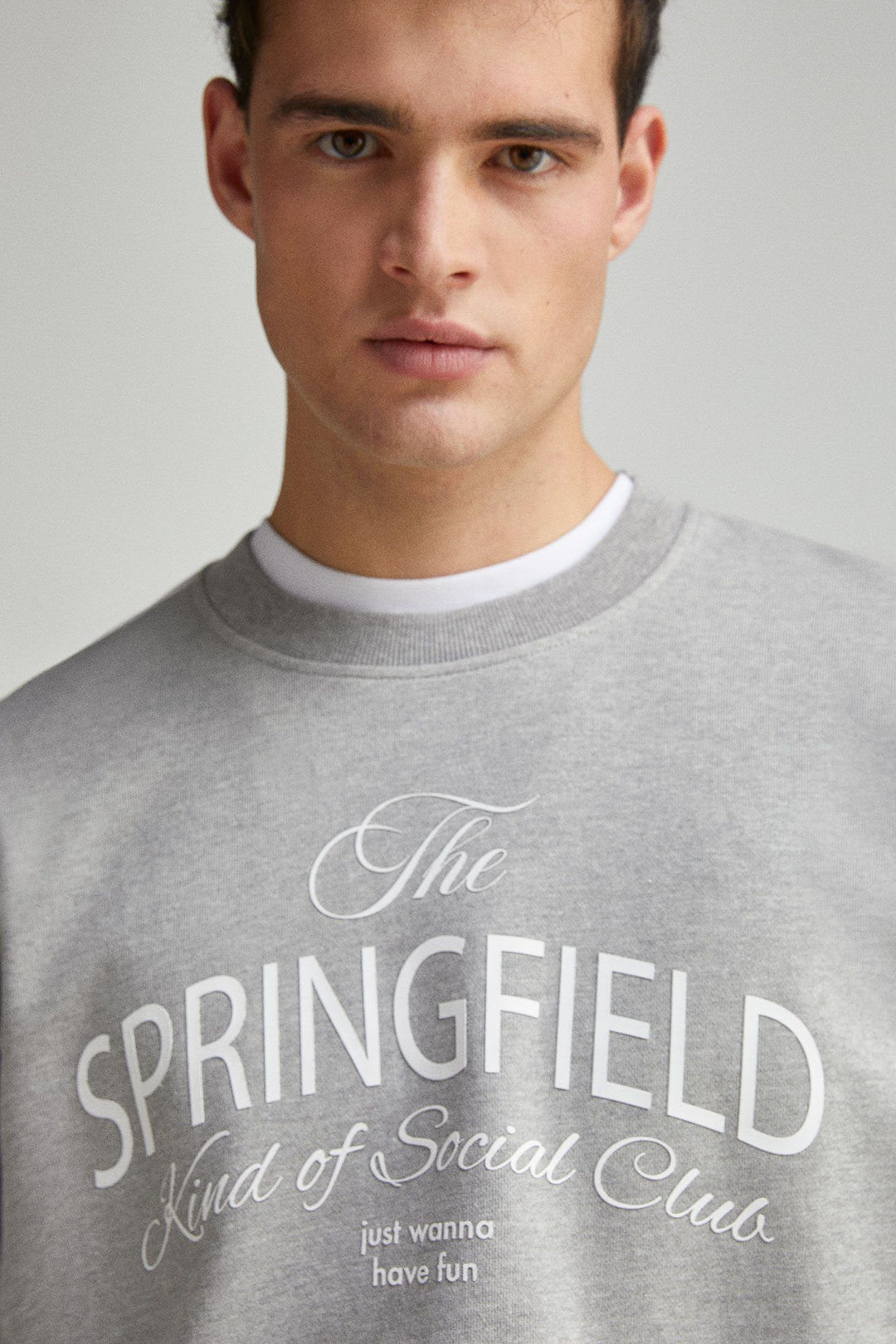 Spring Field Sweatshirts - Medium Grey