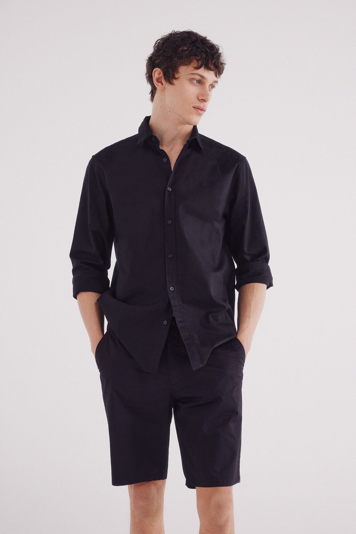 Short - Black
