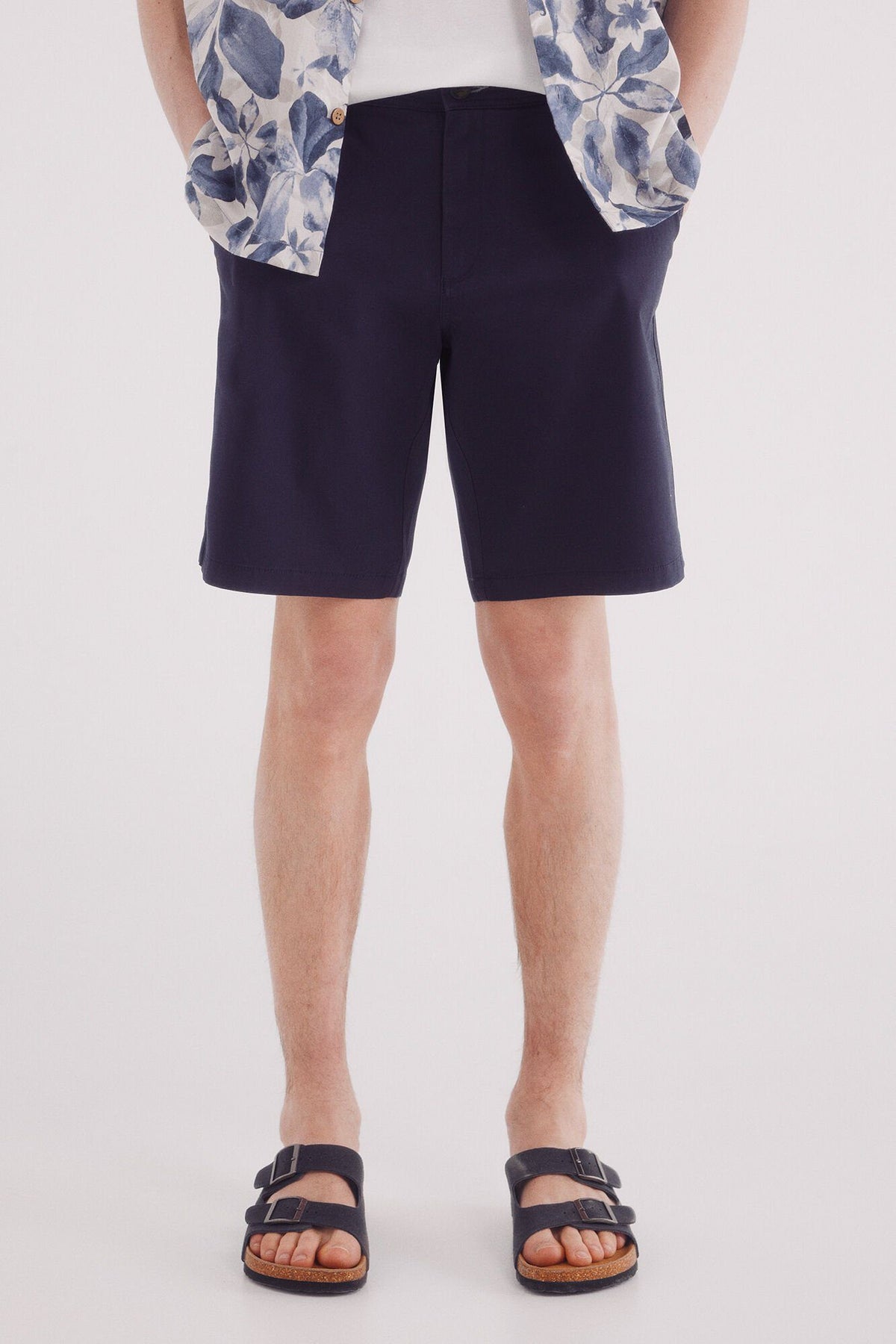Spring Field Bermudas - Dark Blue