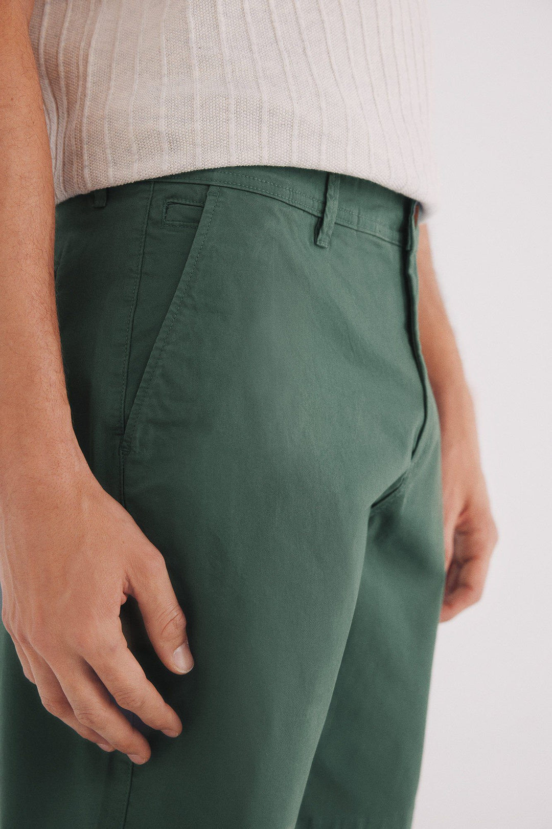 Spring Field Bermudas - Green