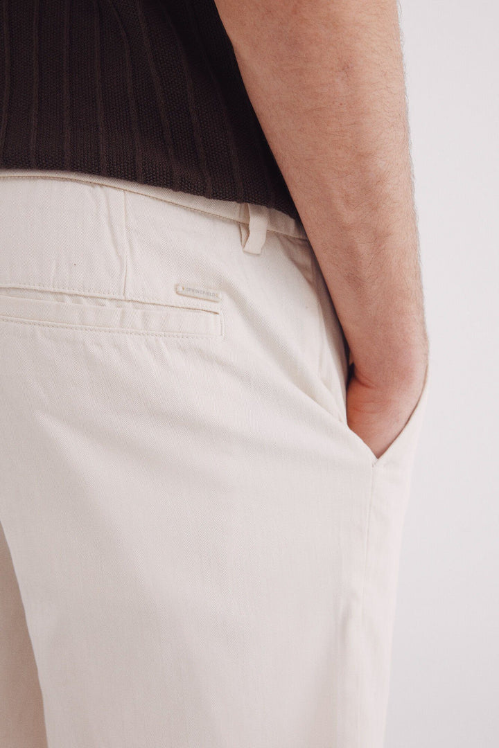 Spring Field Bermudas - White Print