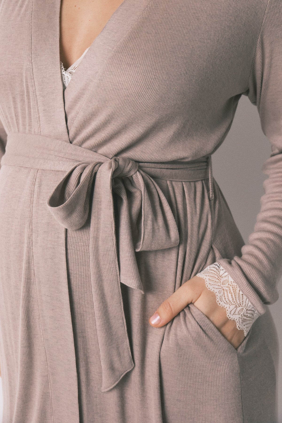 ROBE - Tan