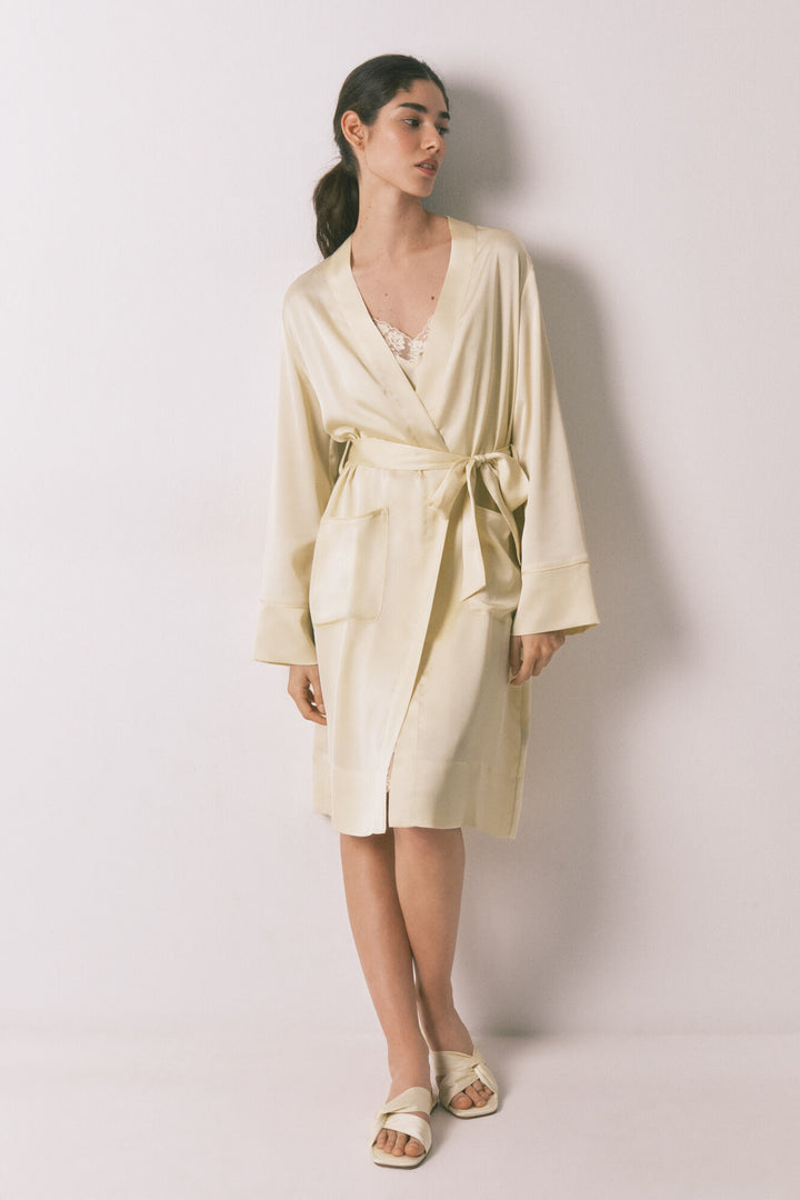 ROBE - Yellow