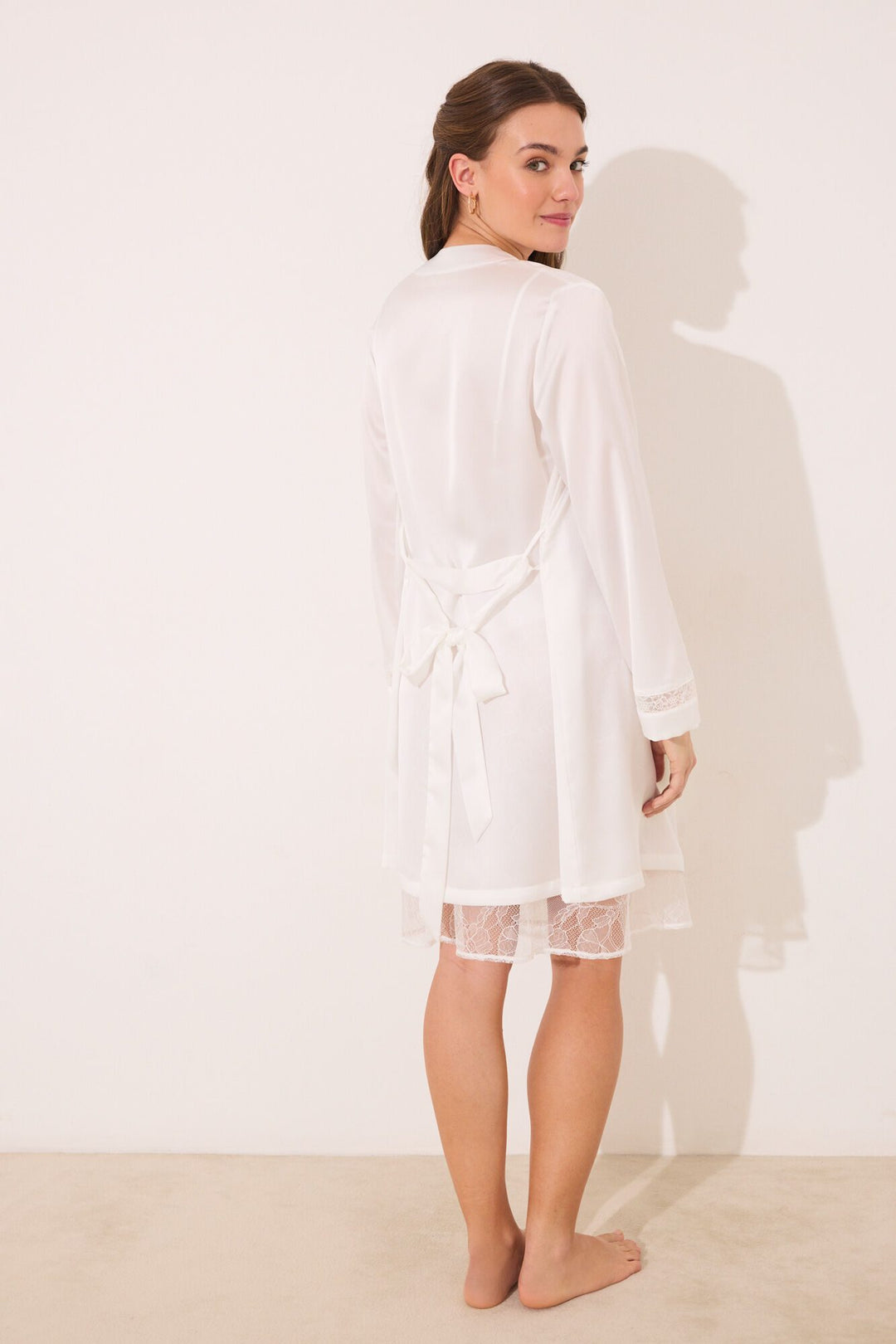 Medium Robe - Ivory