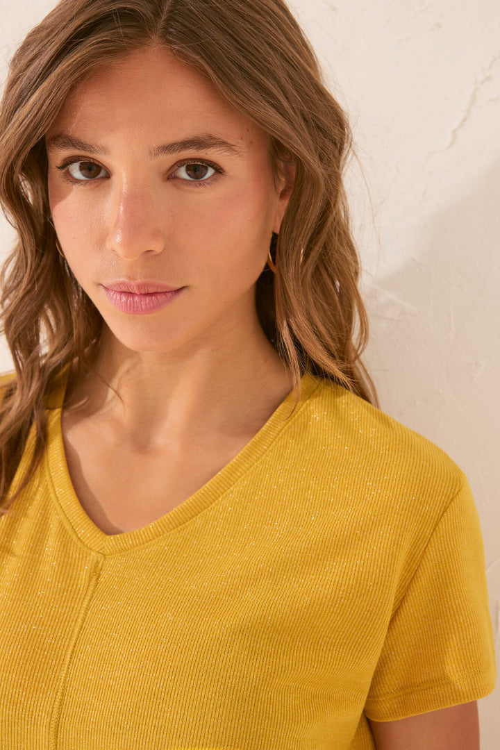 SHORT SLEEVES T SHIRT - Gold Mustard