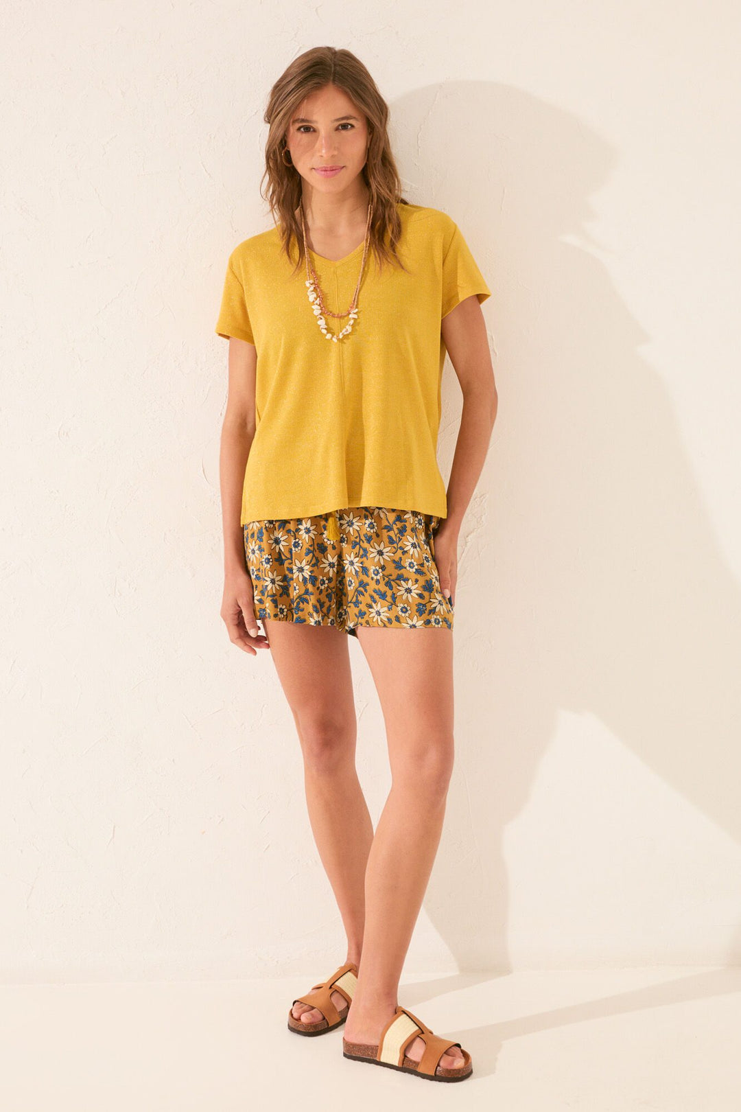 SHORT SLEEVES T SHIRT - Gold Mustard