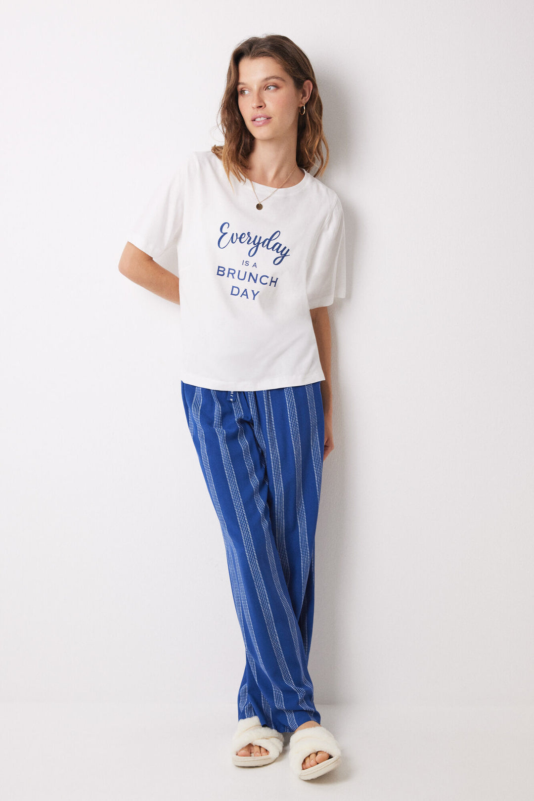 100% cotton ivory short sleeve t-shirt - Ivory
