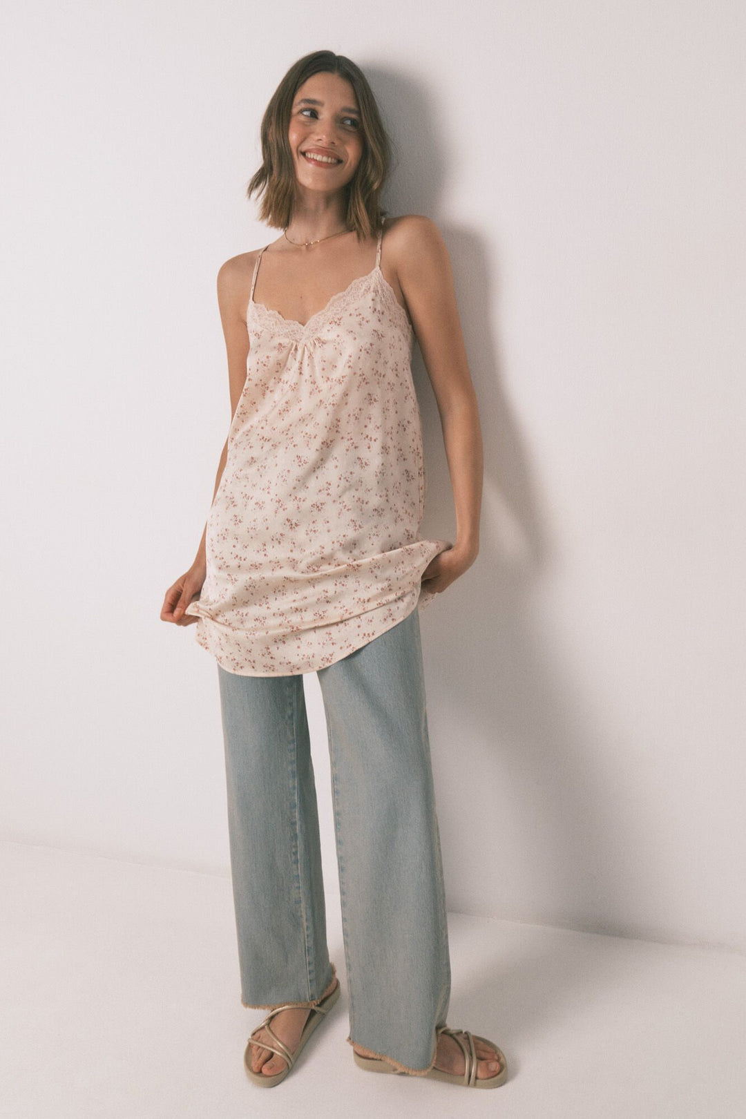 STRAPS SHORT NIGHTDRESS - Pink