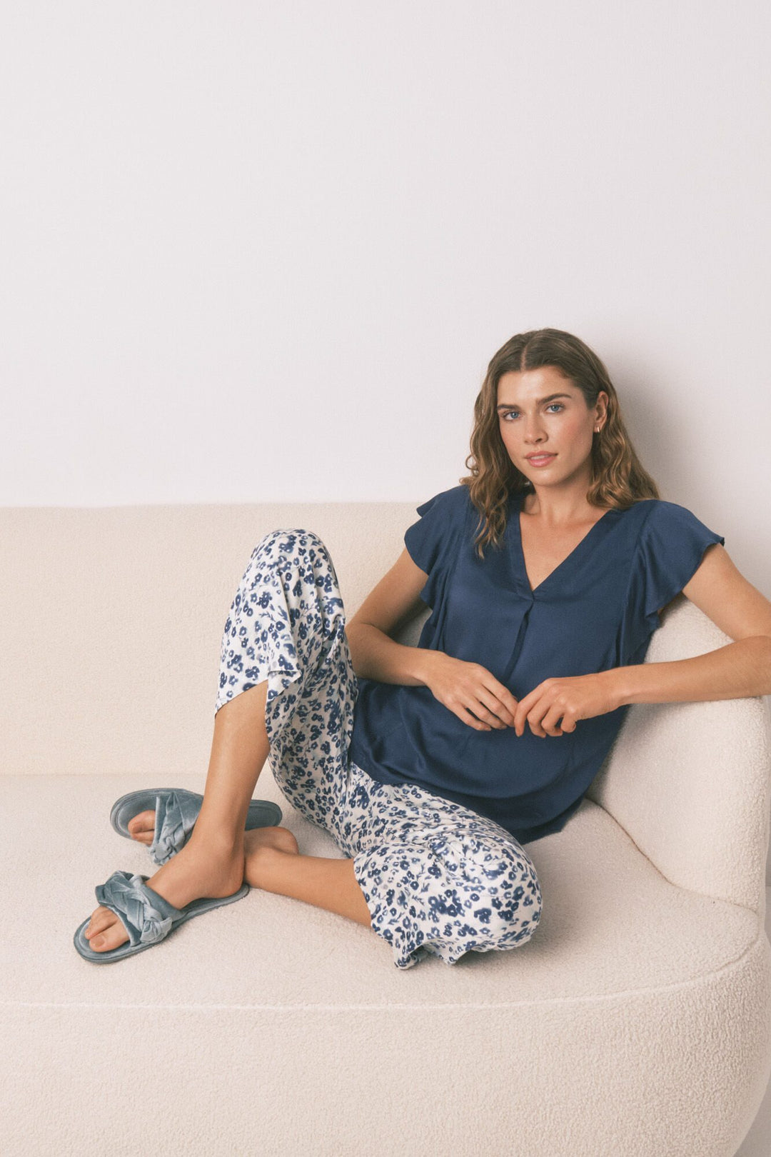 SHORT SLEEVES CAPRI PANT PYJAMA - Blue Print