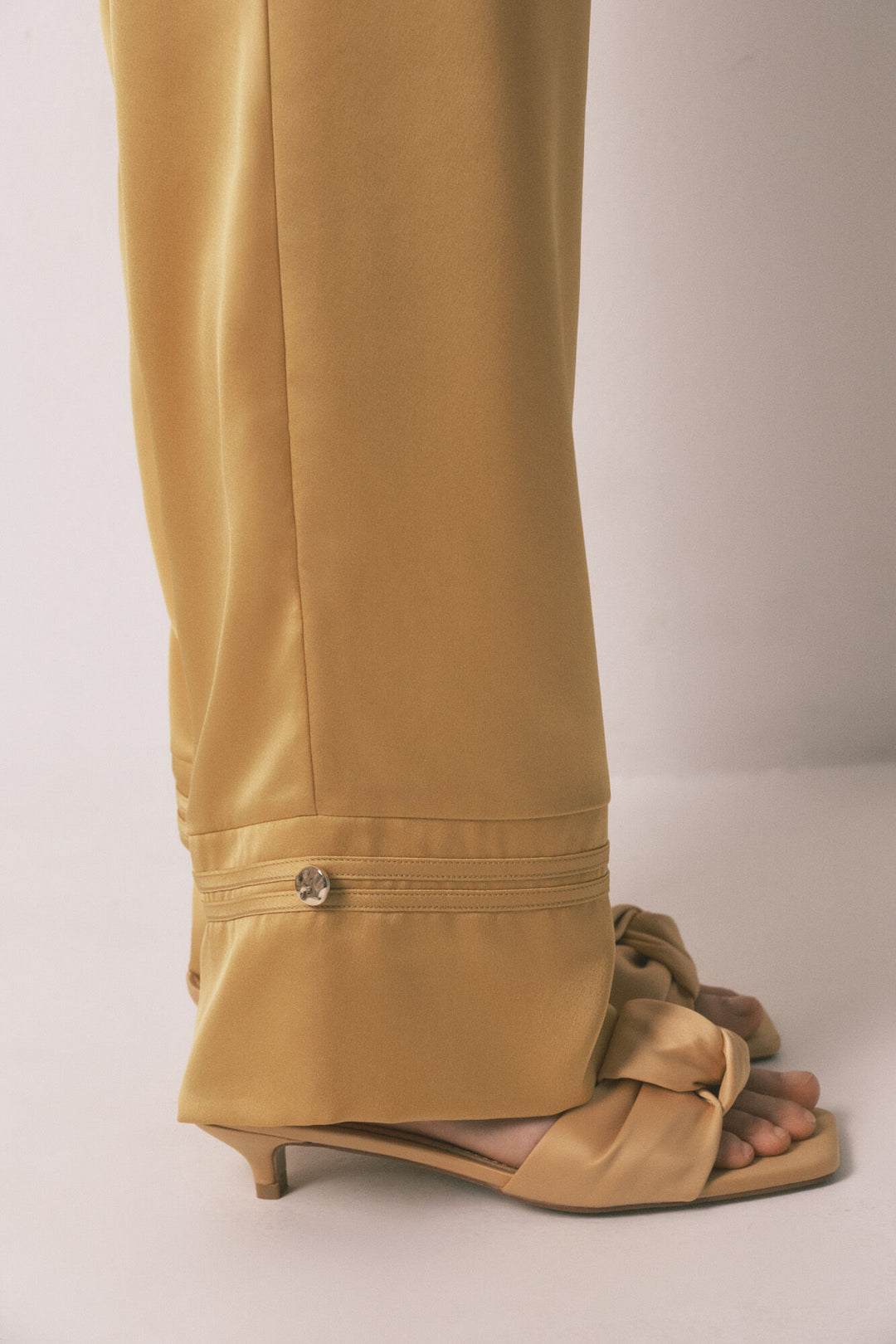 PYJAMA - Gold Mustard