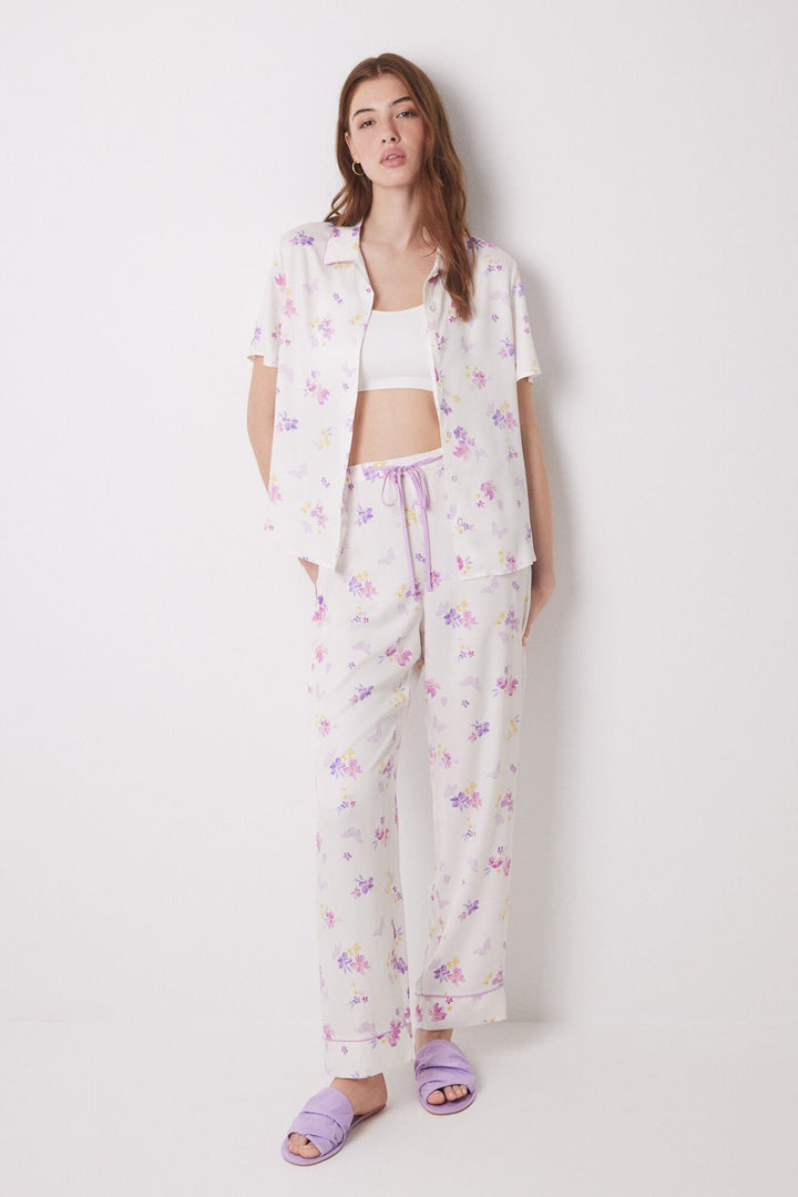 White soft touch shirt pajamas with butterflies - Ivory