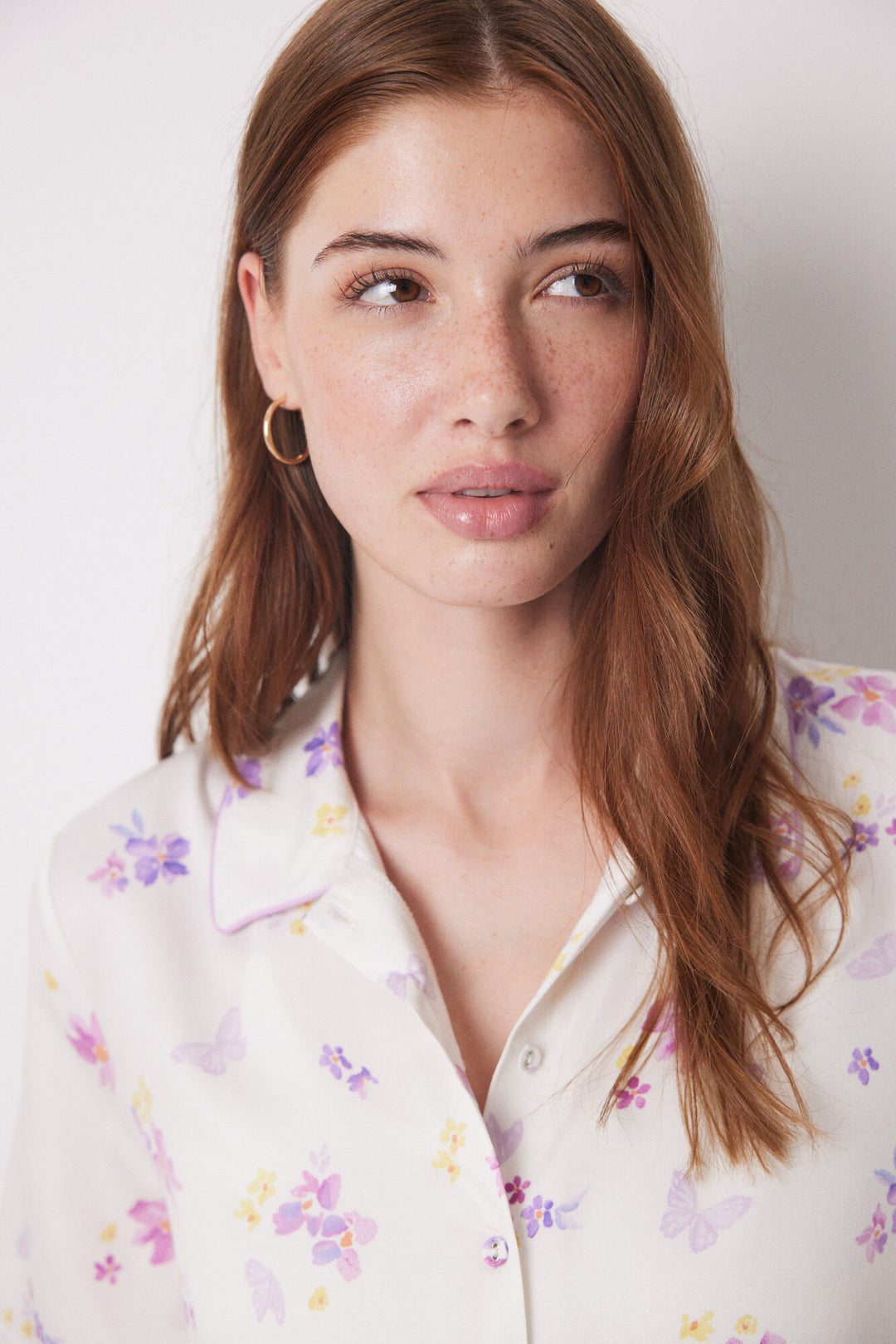 White soft touch shirt pajamas with butterflies - Ivory