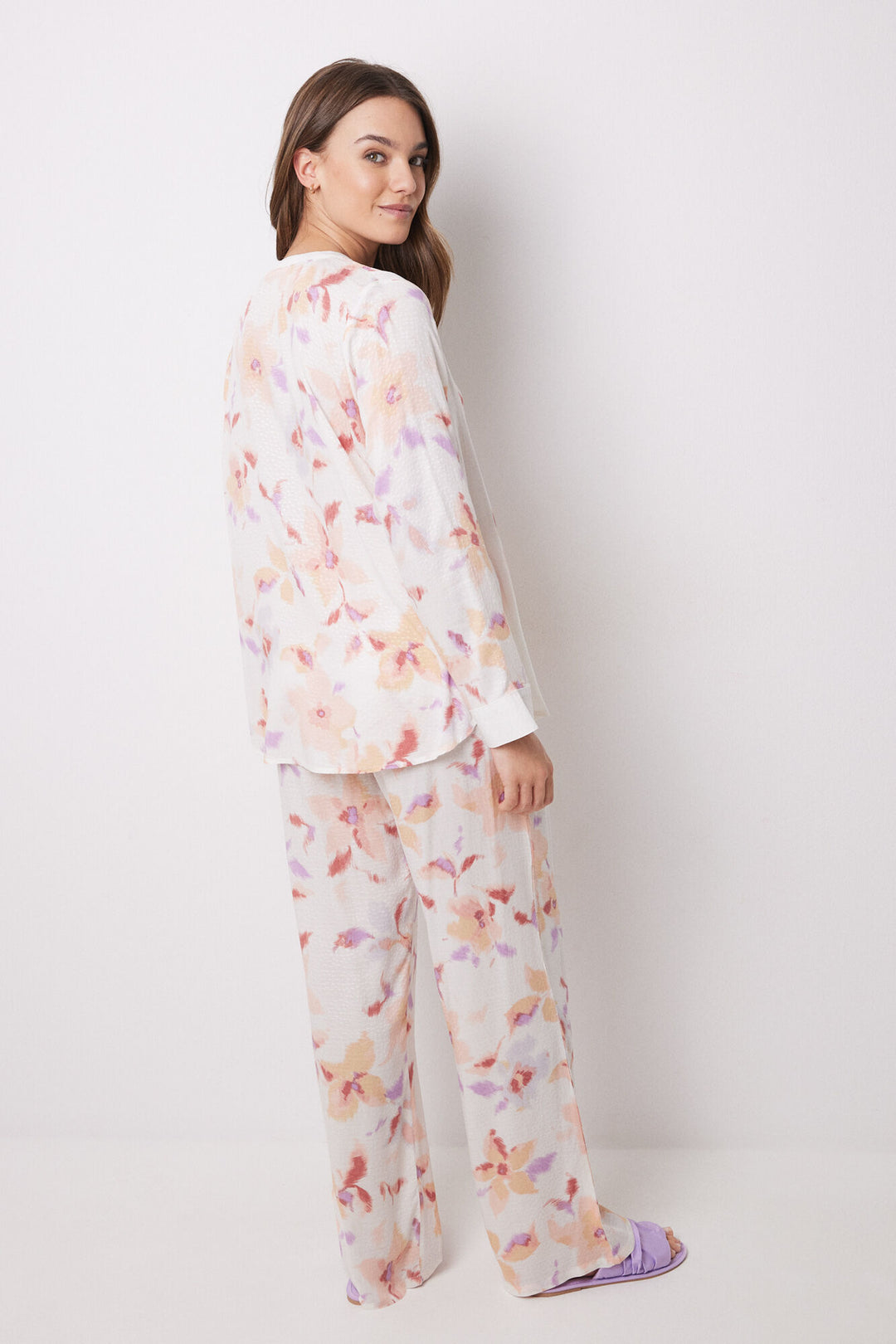 Long Sleeves Masculine Pyjama - White Print
